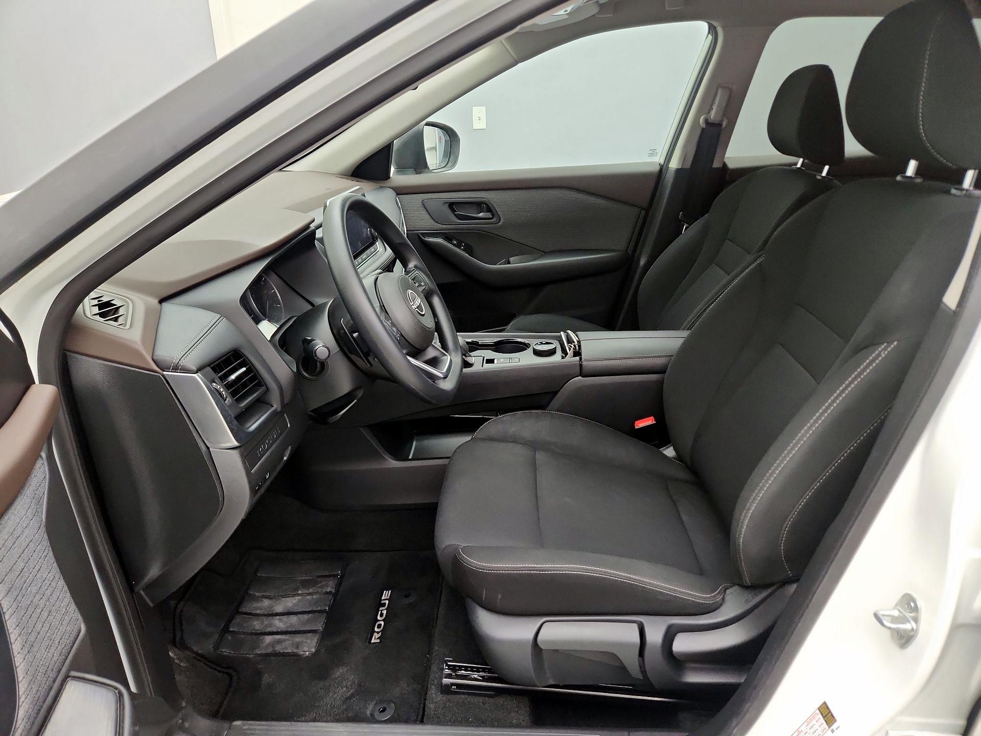 Thumbnail: 2023 Nissan Rogue - 11