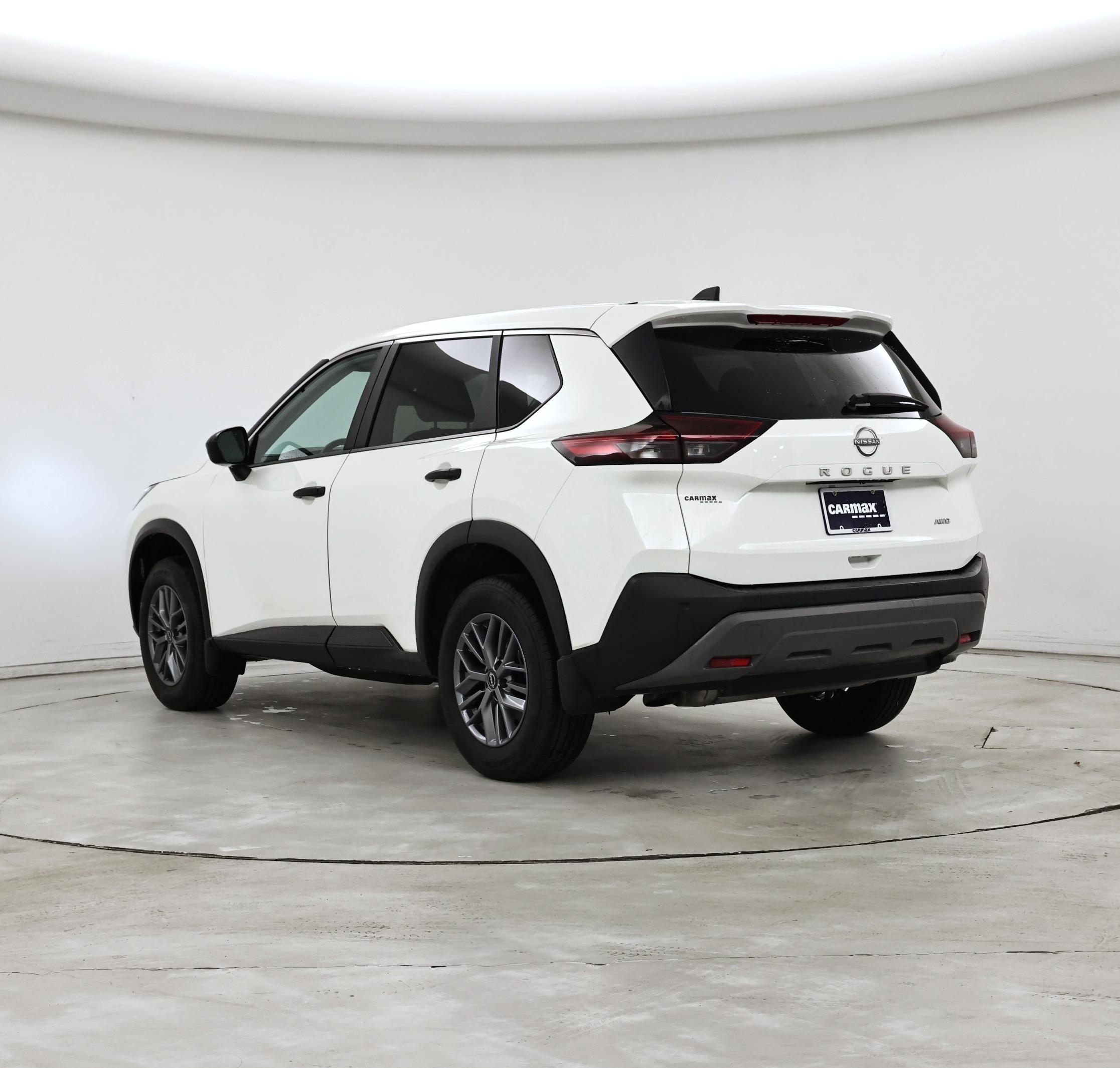 Thumbnail: 2023 Nissan Rogue - 2