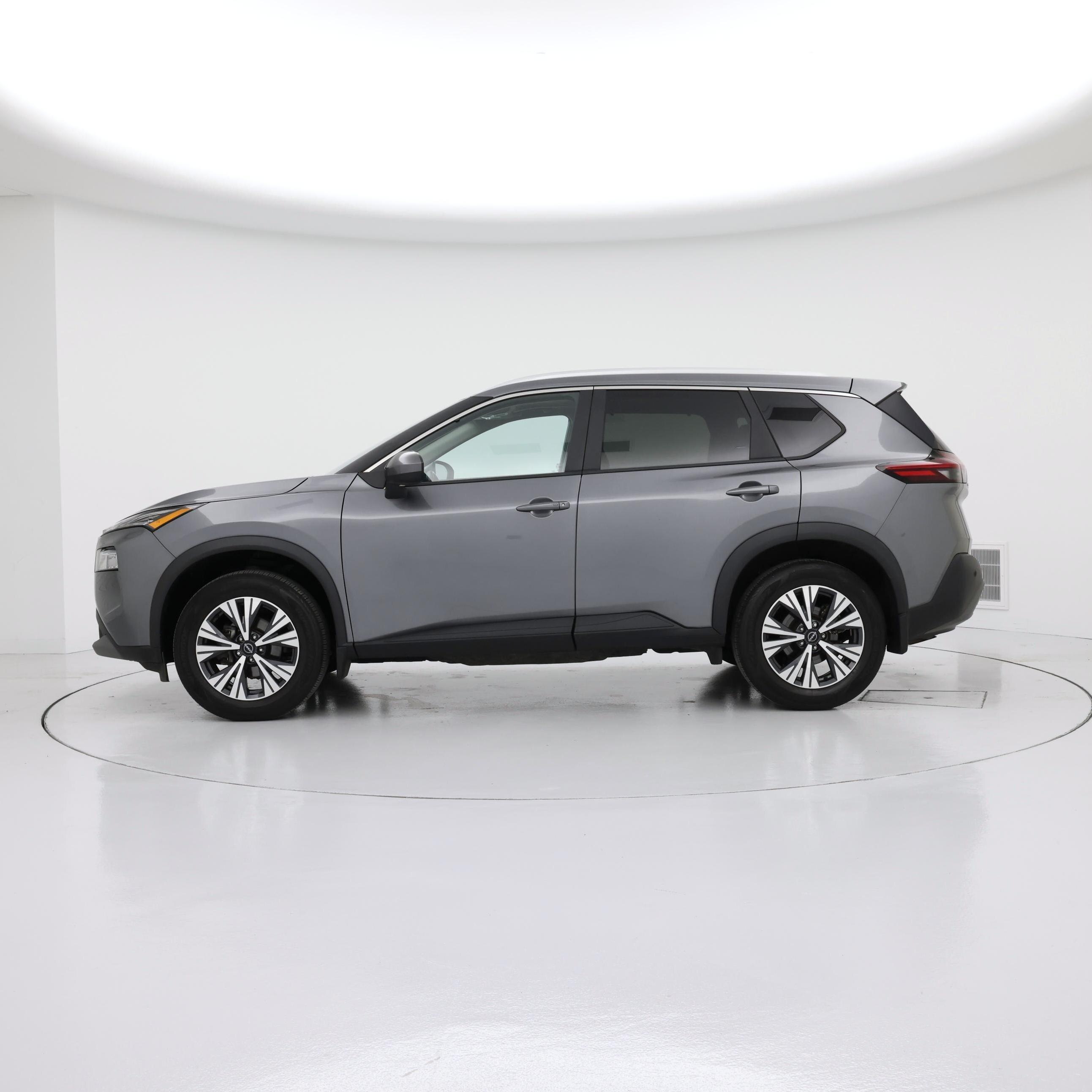 Thumbnail: 2023 Nissan Rogue - 3