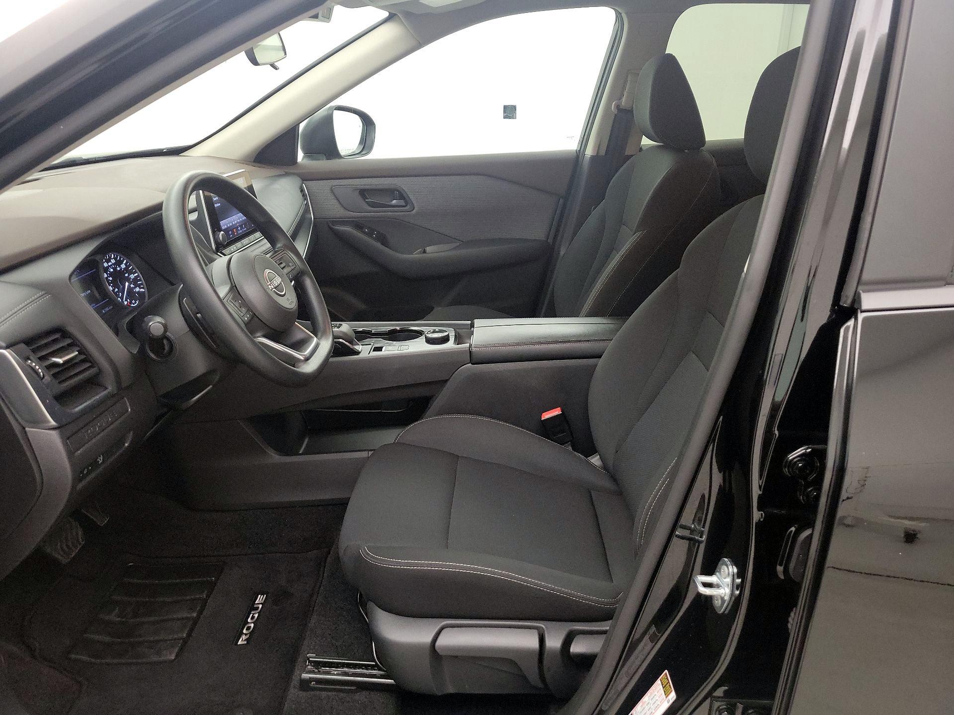 Thumbnail: 2023 Nissan Rogue - 11