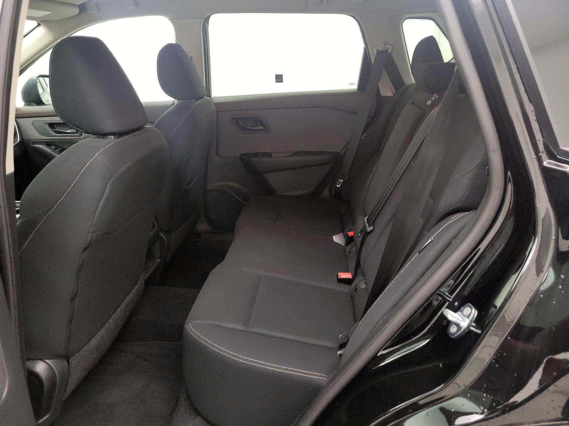 Thumbnail: 2023 Nissan Rogue - 19