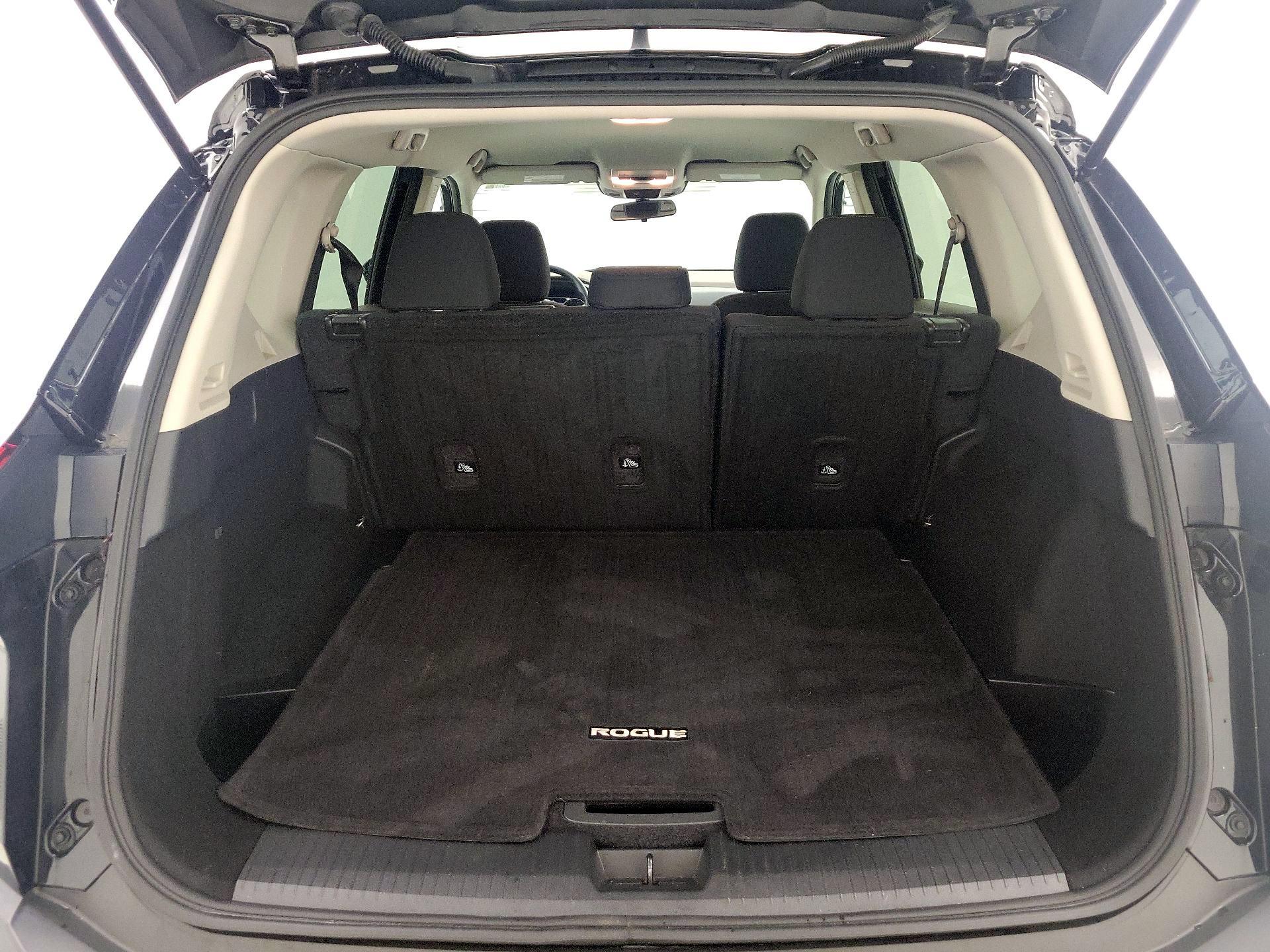 Thumbnail: 2023 Nissan Rogue - 20