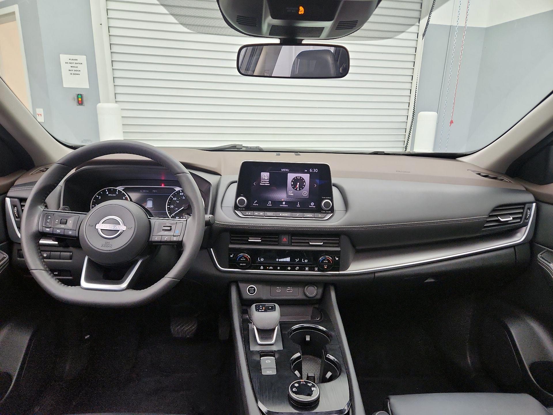 Thumbnail: 2023 Nissan Rogue - 9