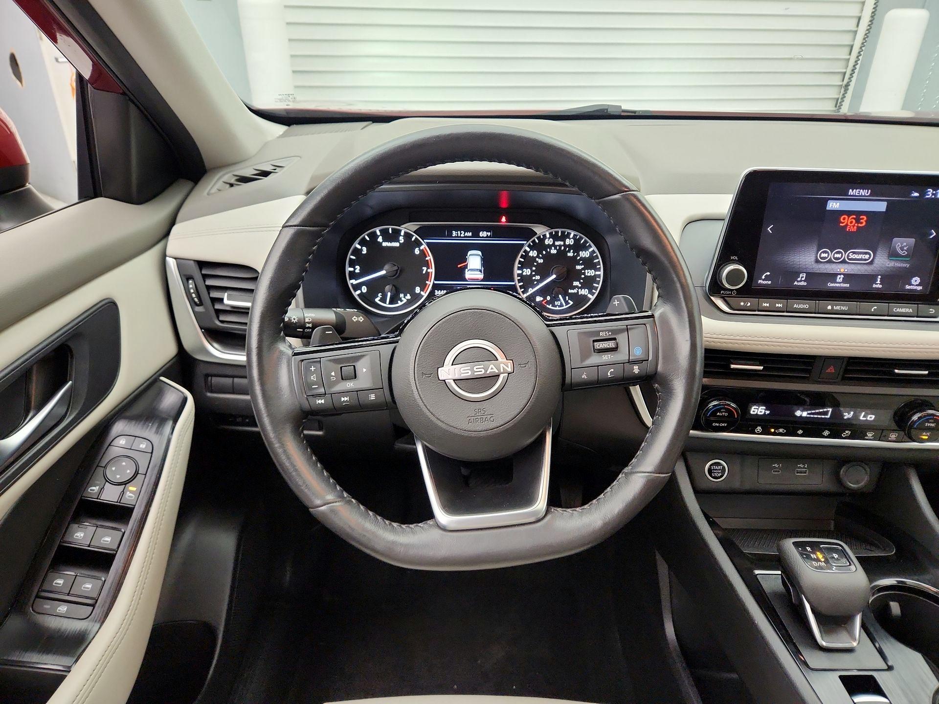 Thumbnail: 2023 Nissan Rogue - 10