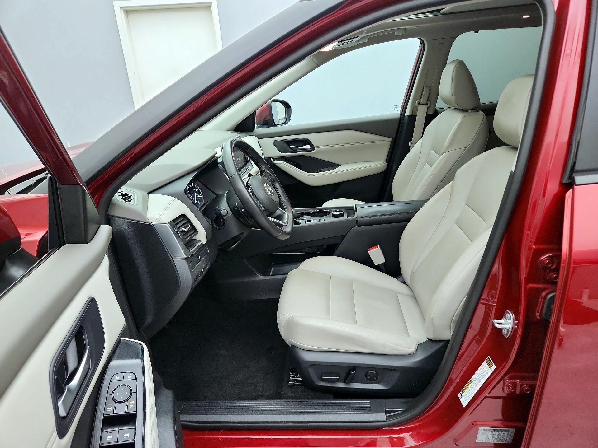 Thumbnail: 2023 Nissan Rogue - 11