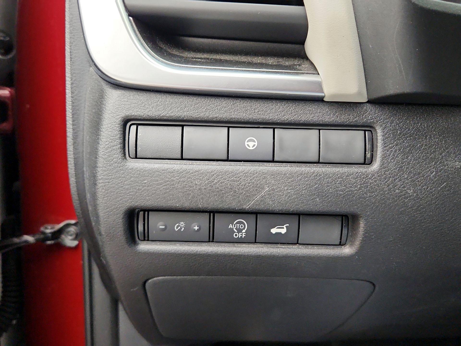 Thumbnail: 2023 Nissan Rogue - 13