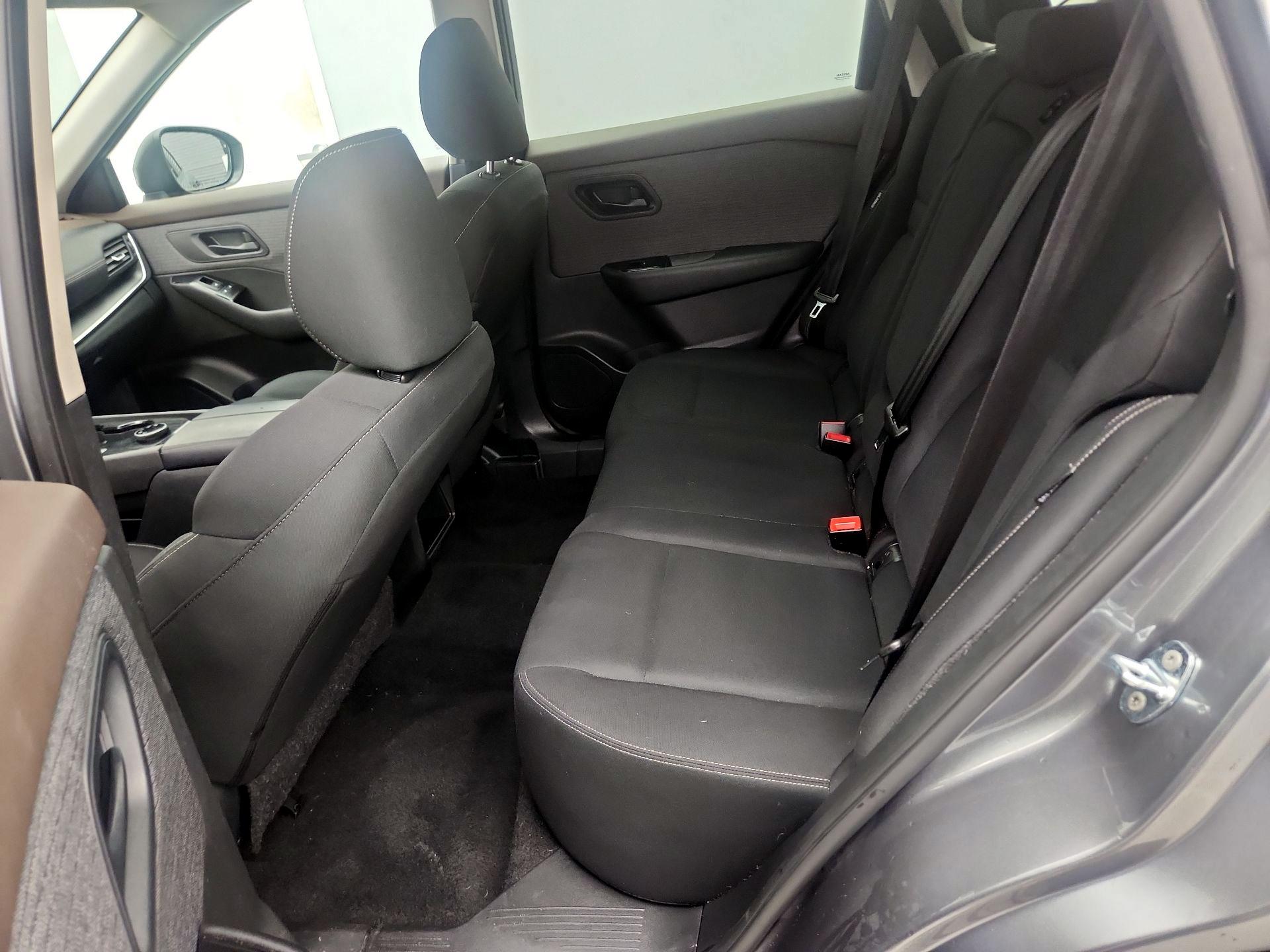 Thumbnail: 2023 Nissan Rogue - 19