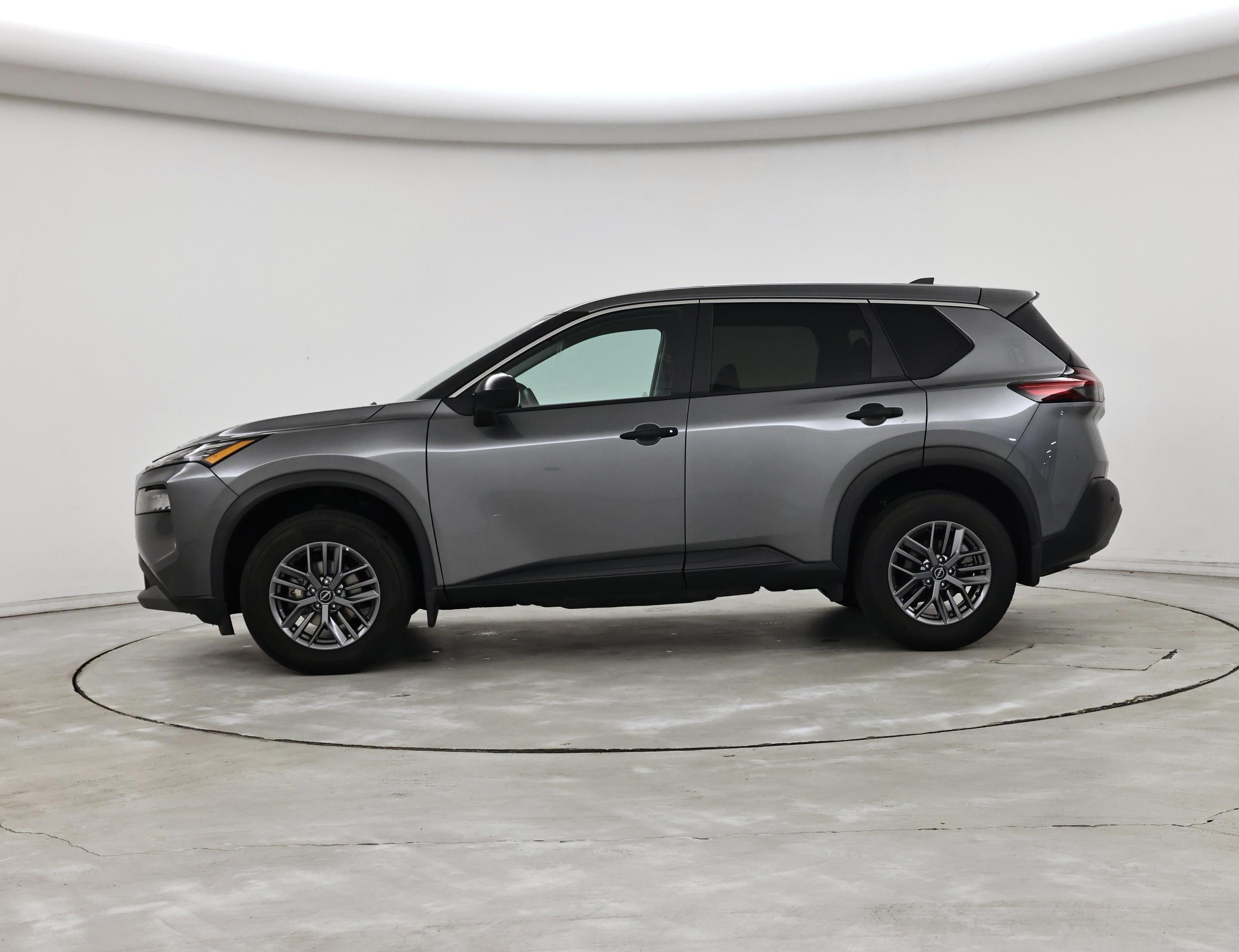 Thumbnail: 2023 Nissan Rogue - 3