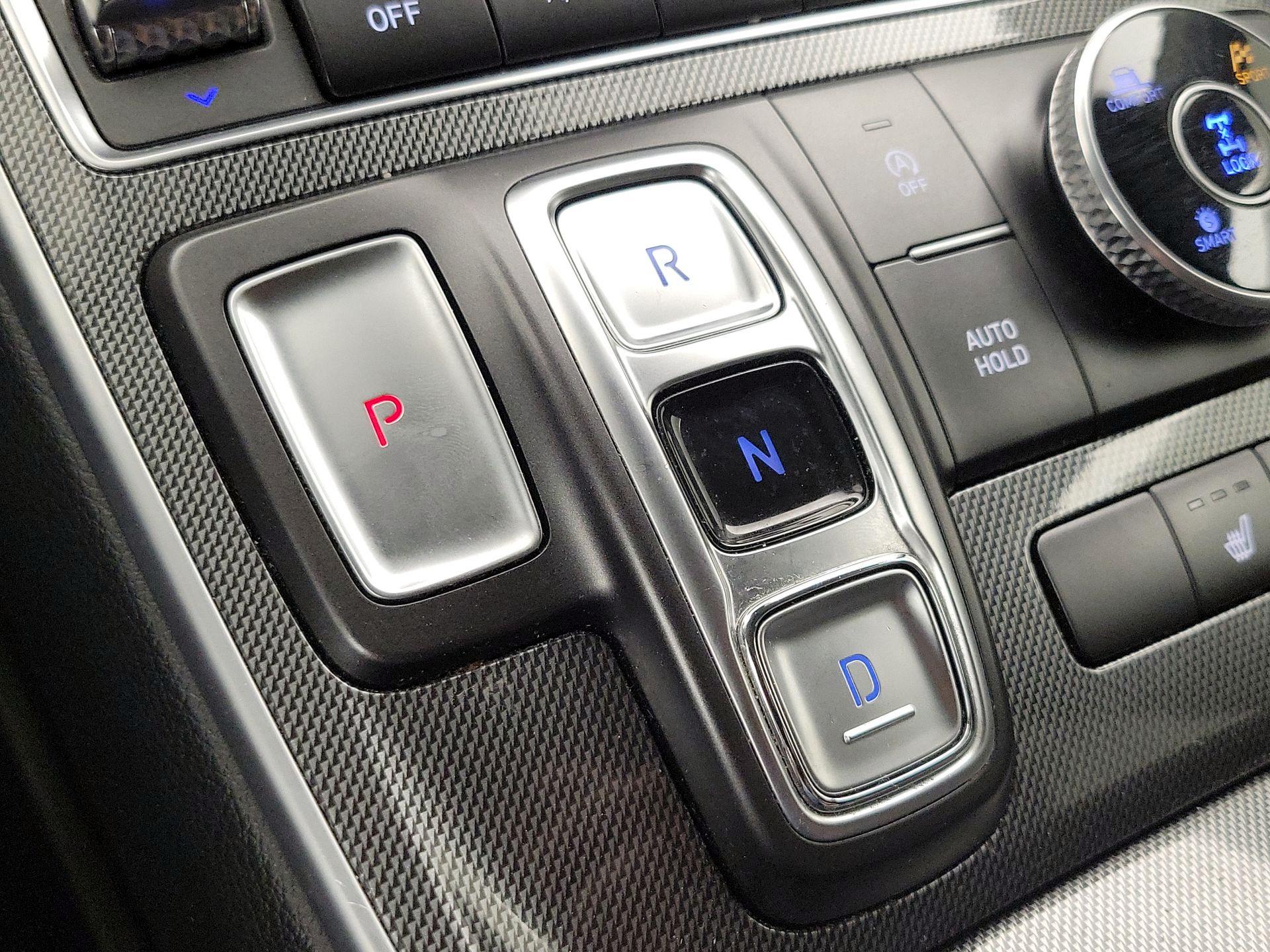 Thumbnail: 2023 Hyundai Santa Fe - 18