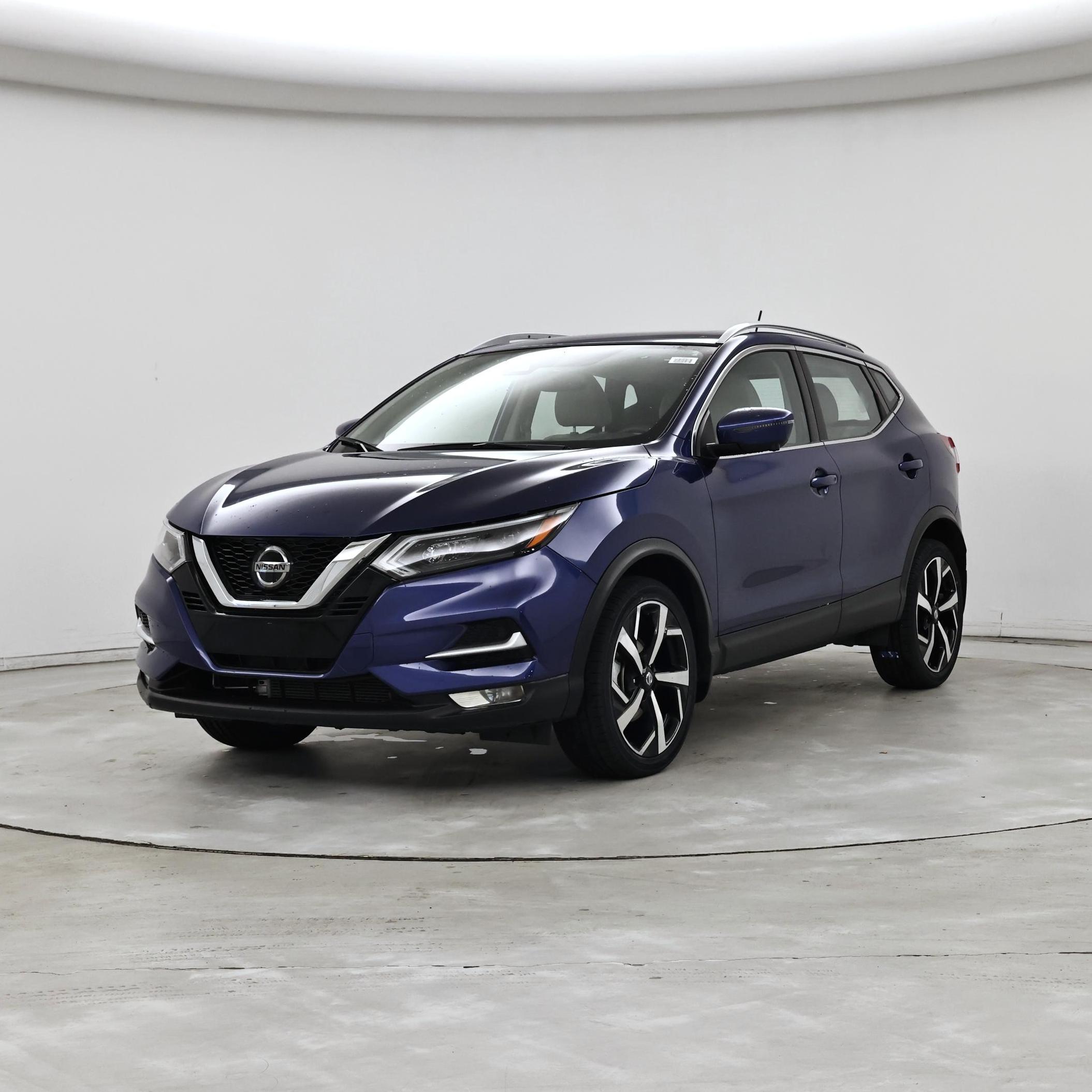 Thumbnail: 2022 Nissan Rogue Sport - 4