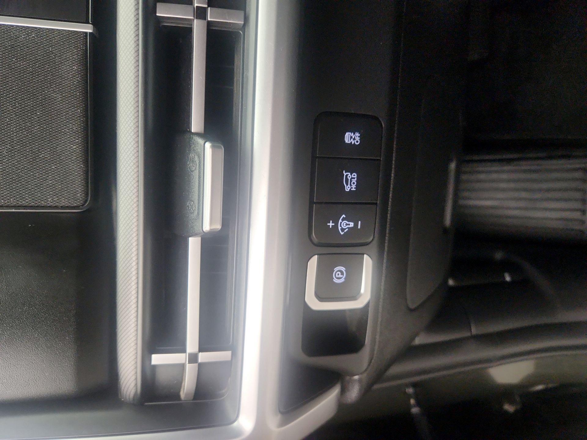 Thumbnail: 2024 Hyundai Santa Fe - 13