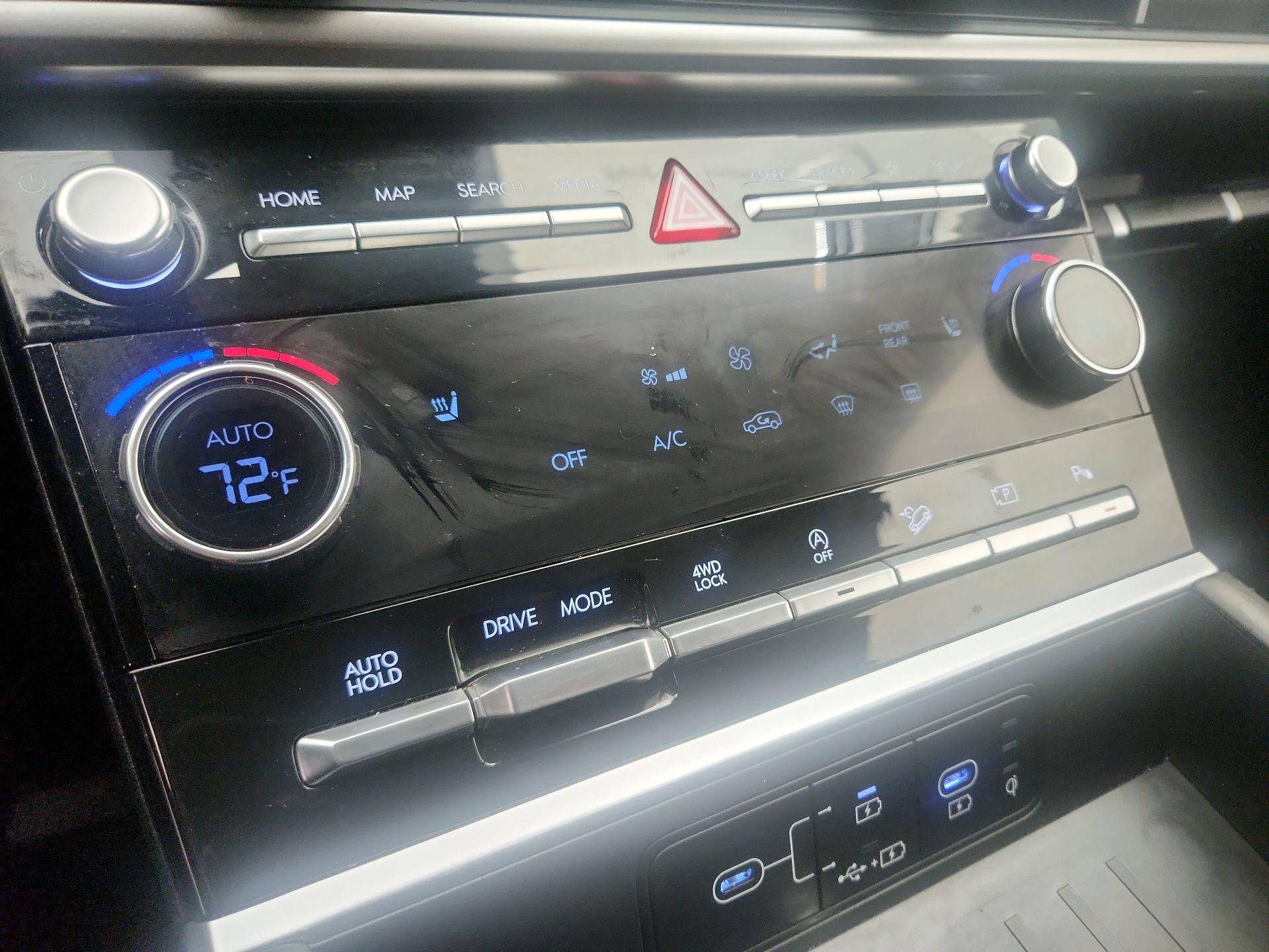 Thumbnail: 2024 Hyundai Santa Fe - 16