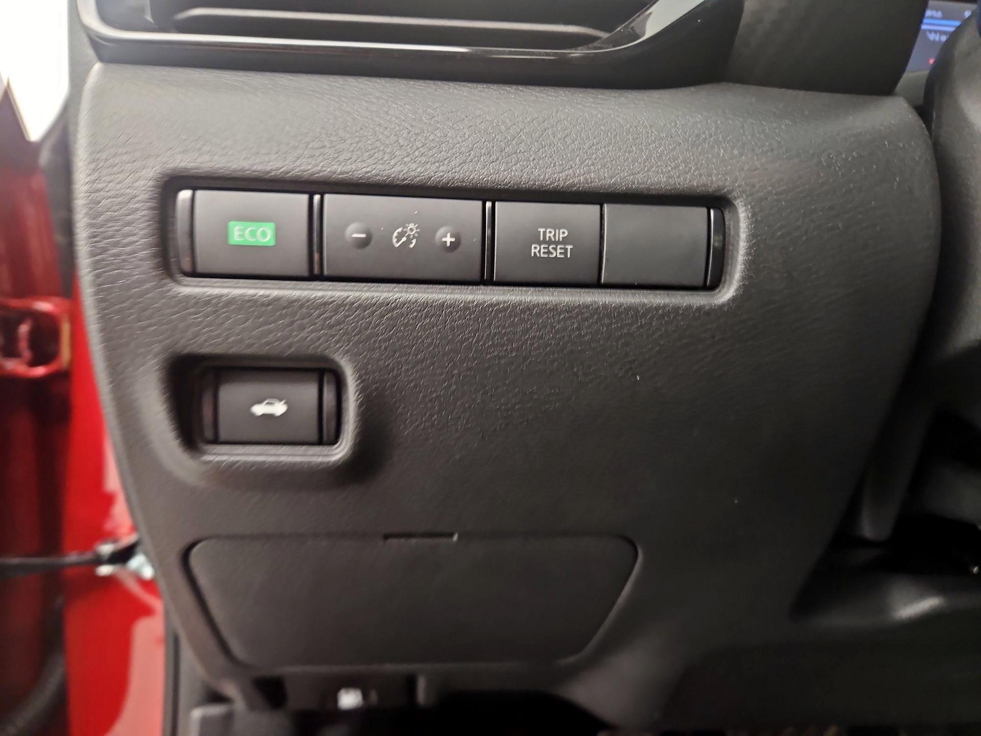 Thumbnail: 2023 Nissan Sentra - 11