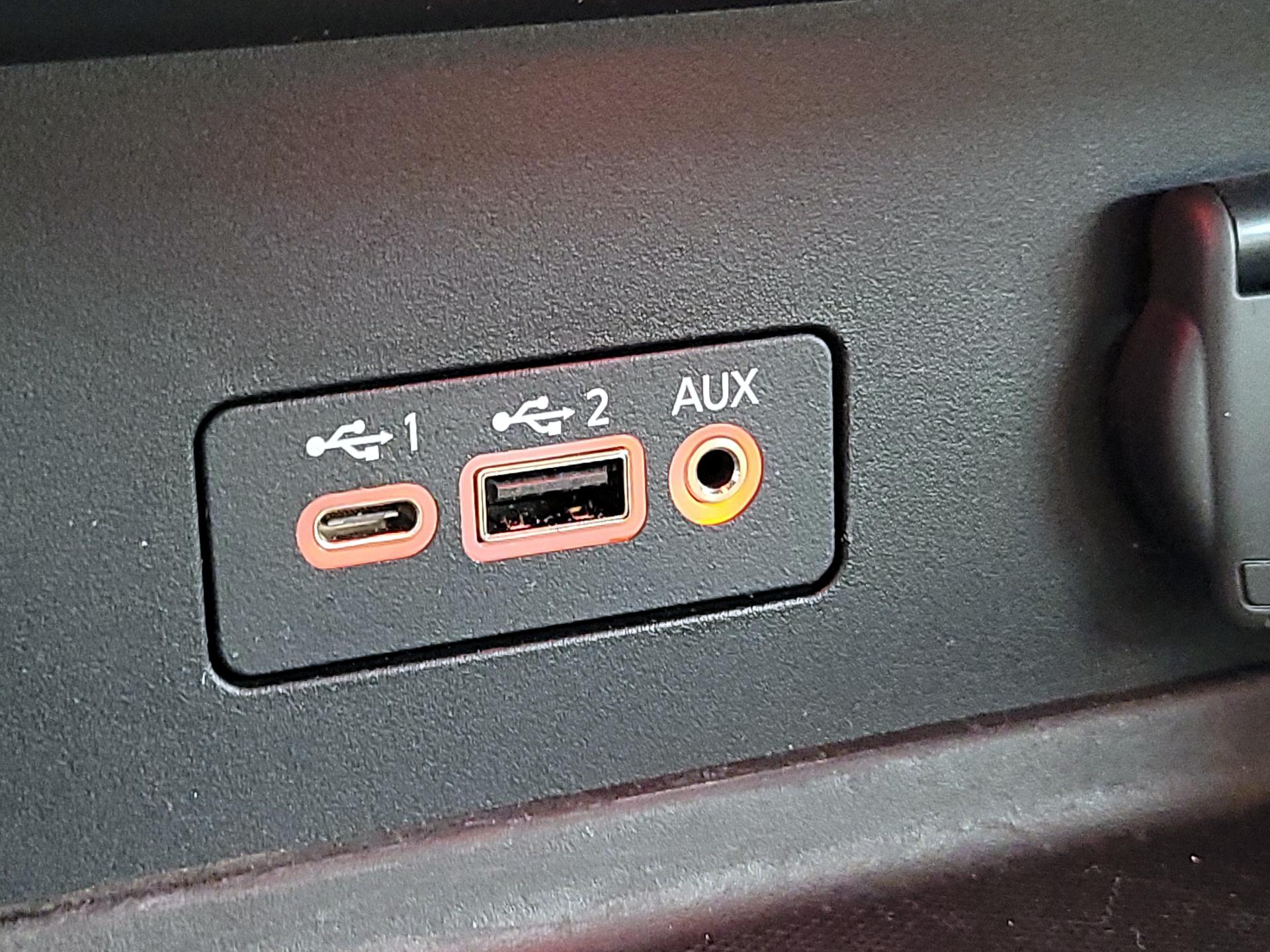 Thumbnail: 2023 Nissan Sentra - 18