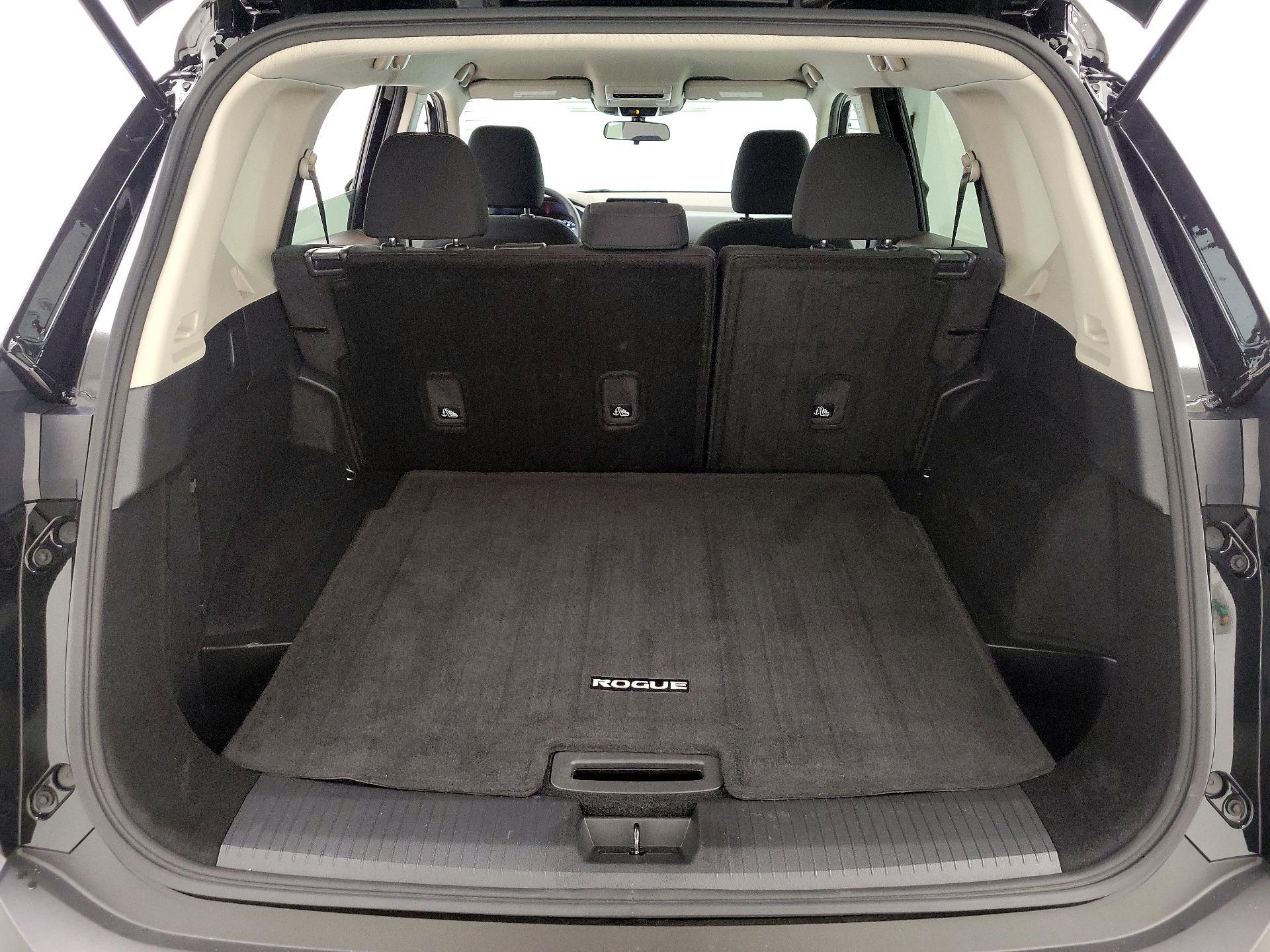 Thumbnail: 2023 Nissan Rogue - 20