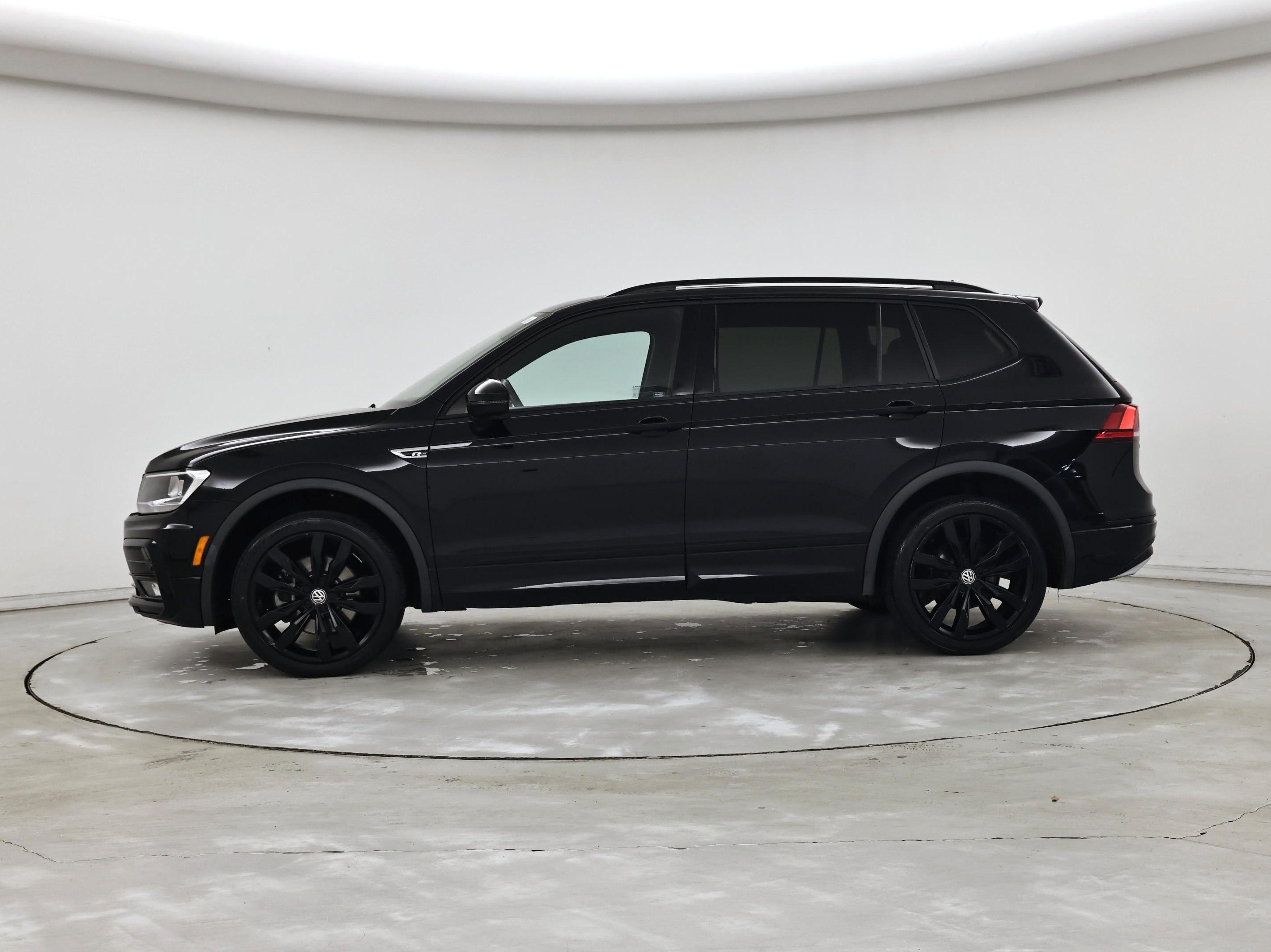 Thumbnail: 2021 Volkswagen Tiguan - 3