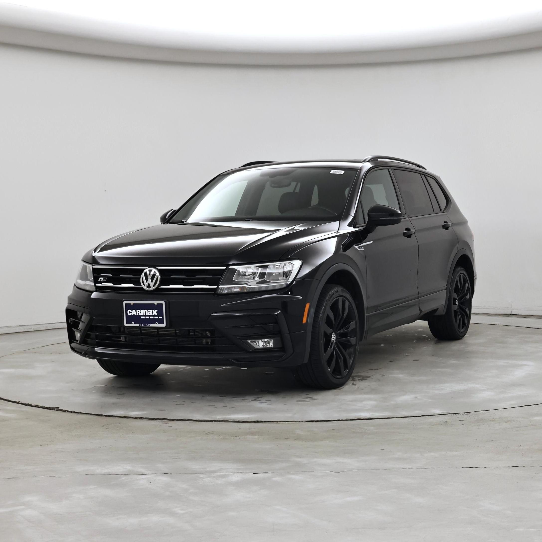 Thumbnail: 2021 Volkswagen Tiguan - 4