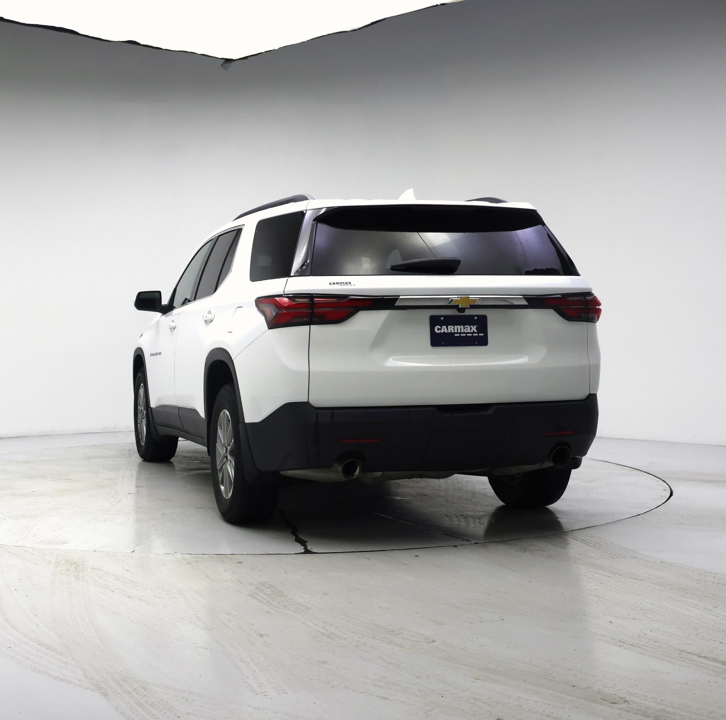 Thumbnail: 2023 Chevrolet Traverse - 6