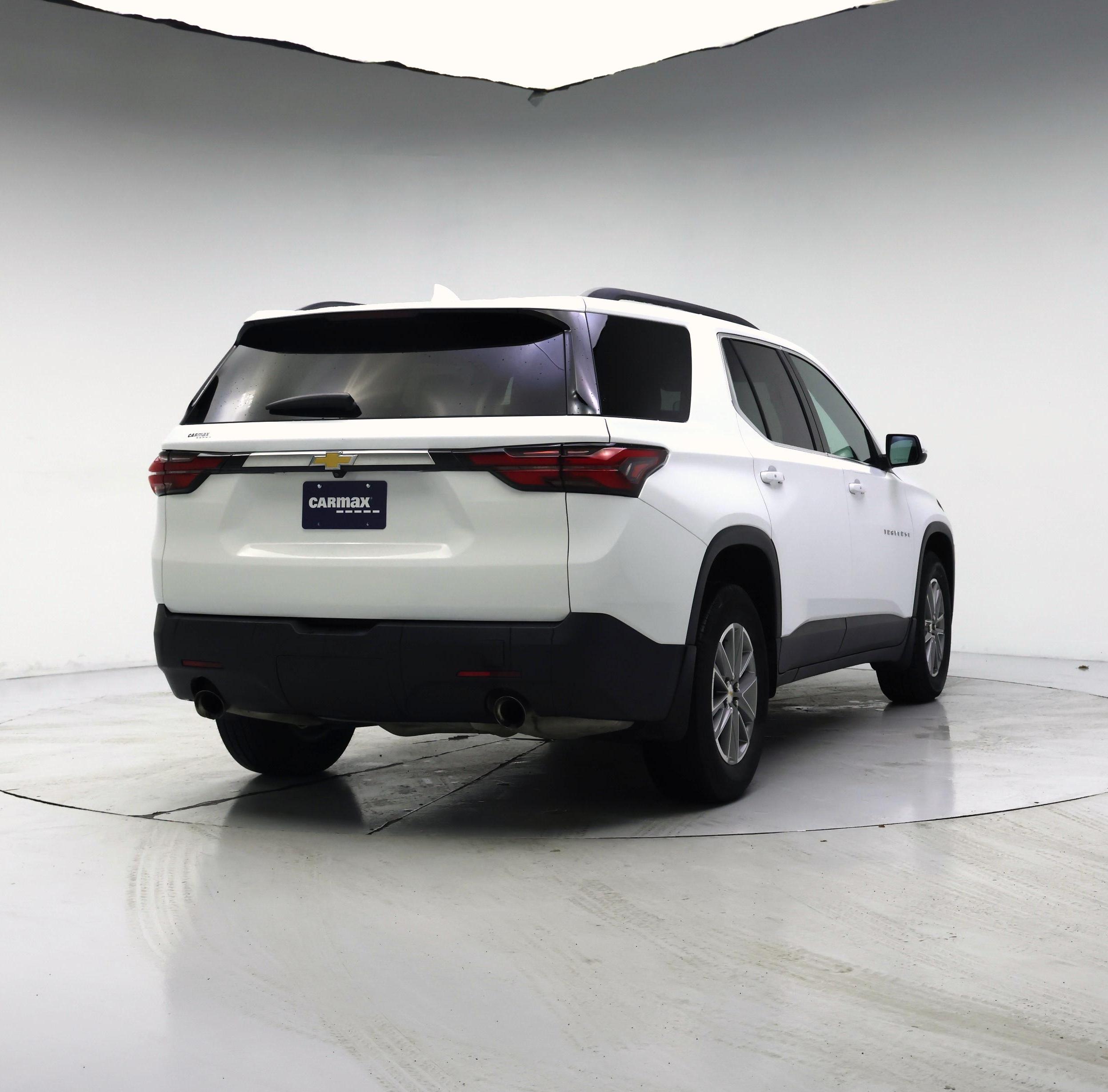 Thumbnail: 2023 Chevrolet Traverse - 8
