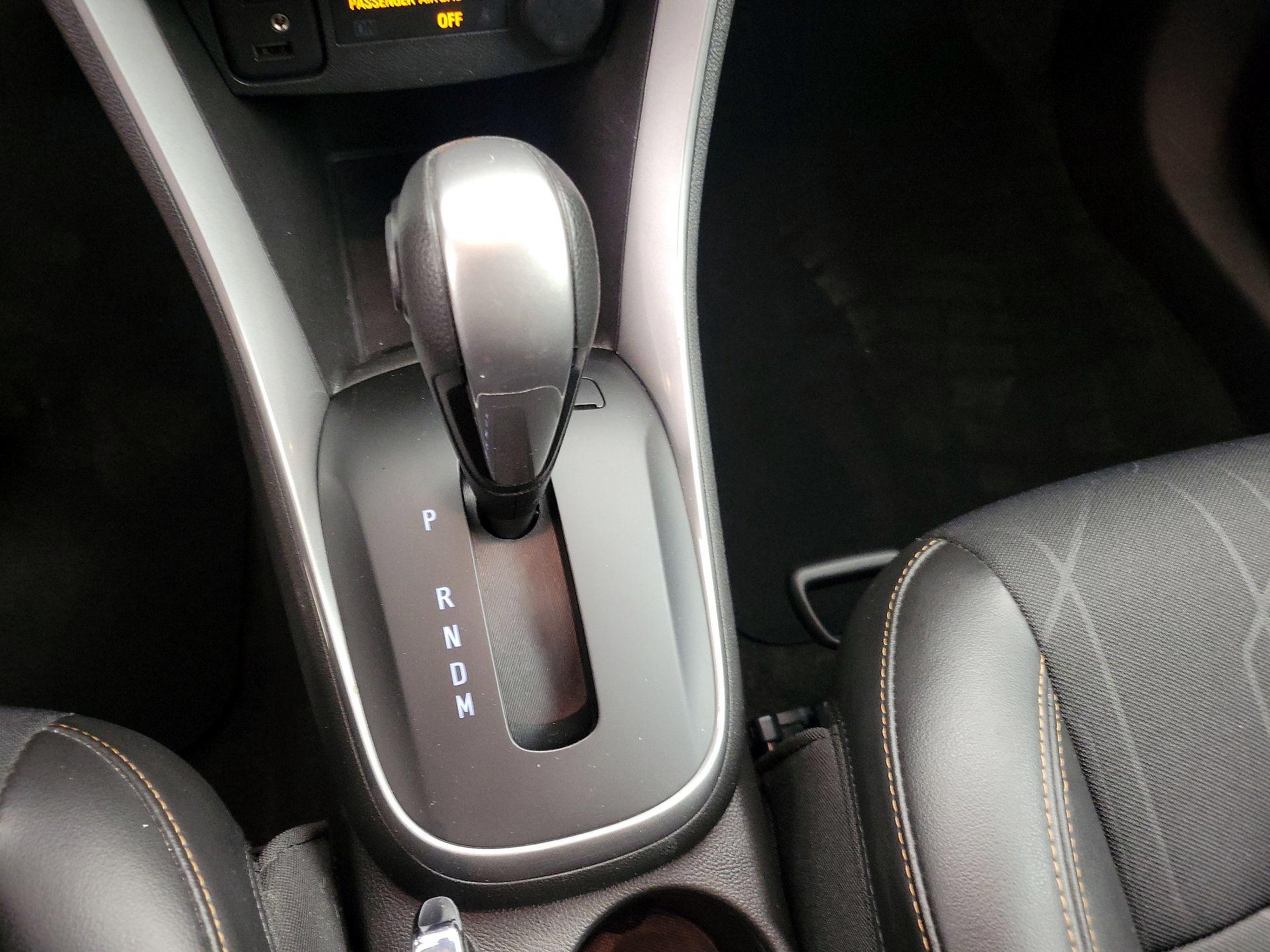 Thumbnail: 2020 Chevrolet Trax - 17