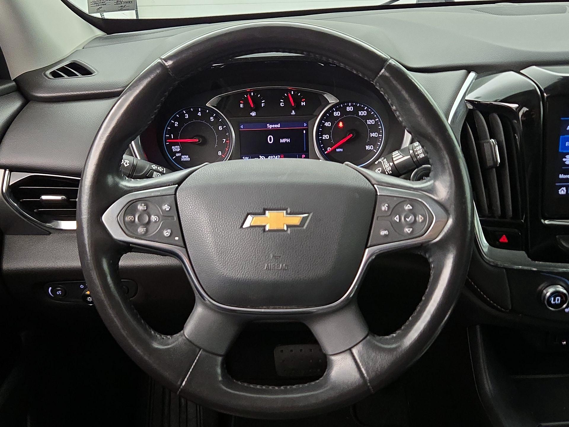 Thumbnail: 2021 Chevrolet Traverse - 10