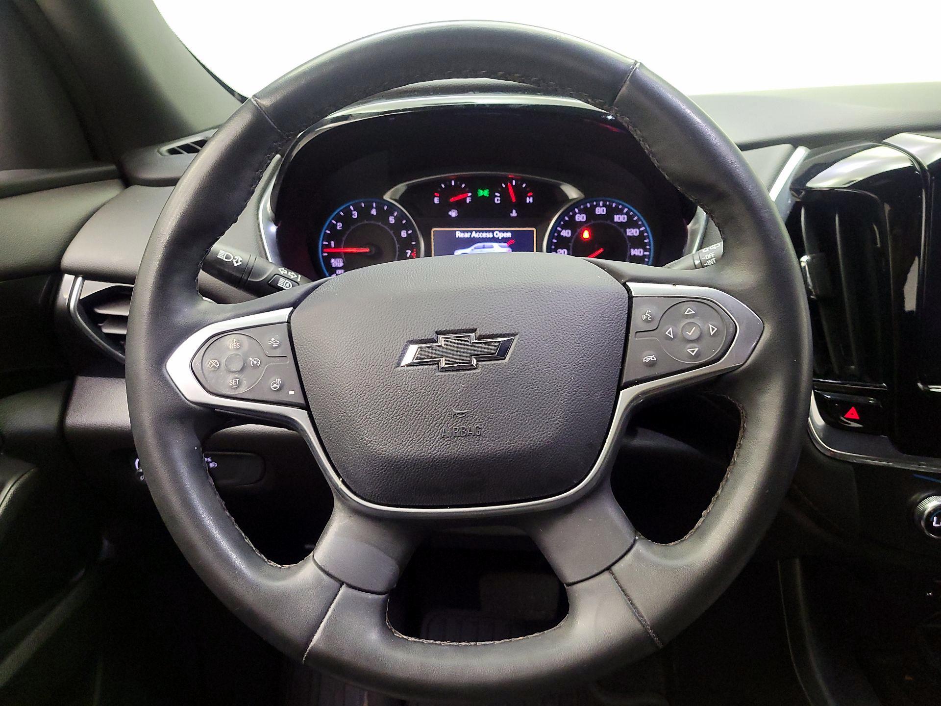 Thumbnail: 2023 Chevrolet Traverse - 10