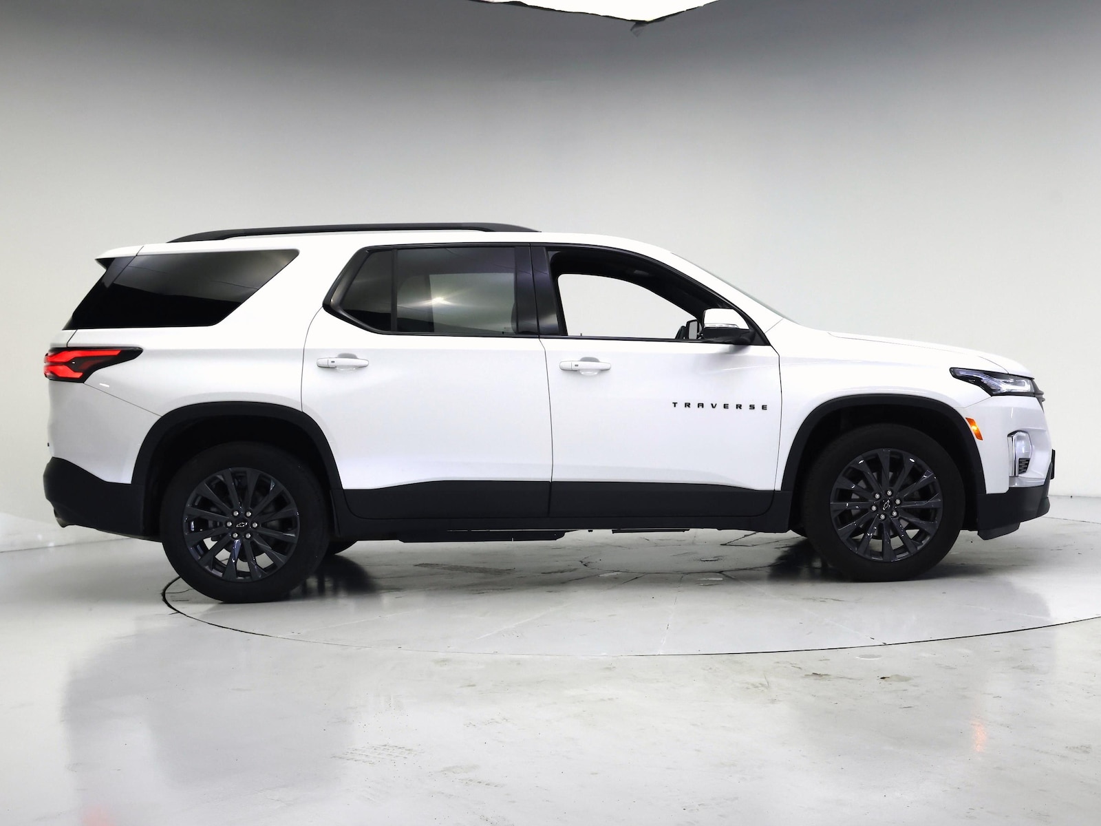 2023 Chevrolet Traverse RS - Photo 8