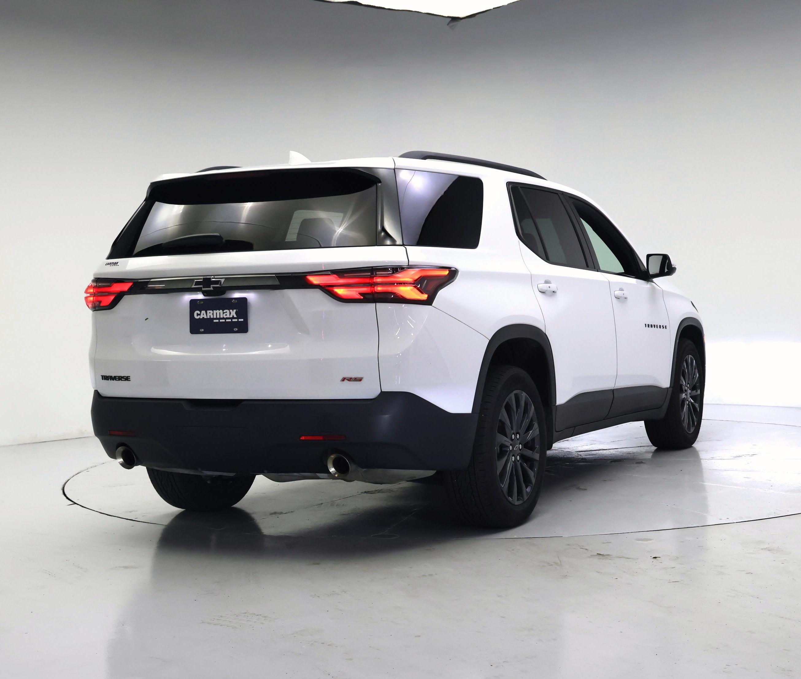 Thumbnail: 2023 Chevrolet Traverse - 8
