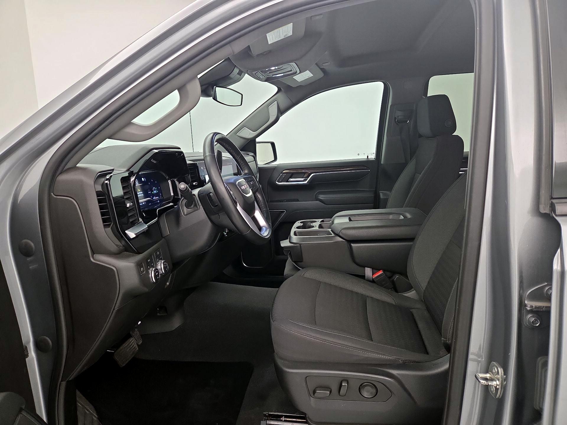Thumbnail: 2023 GMC Sierra 1500 - 11