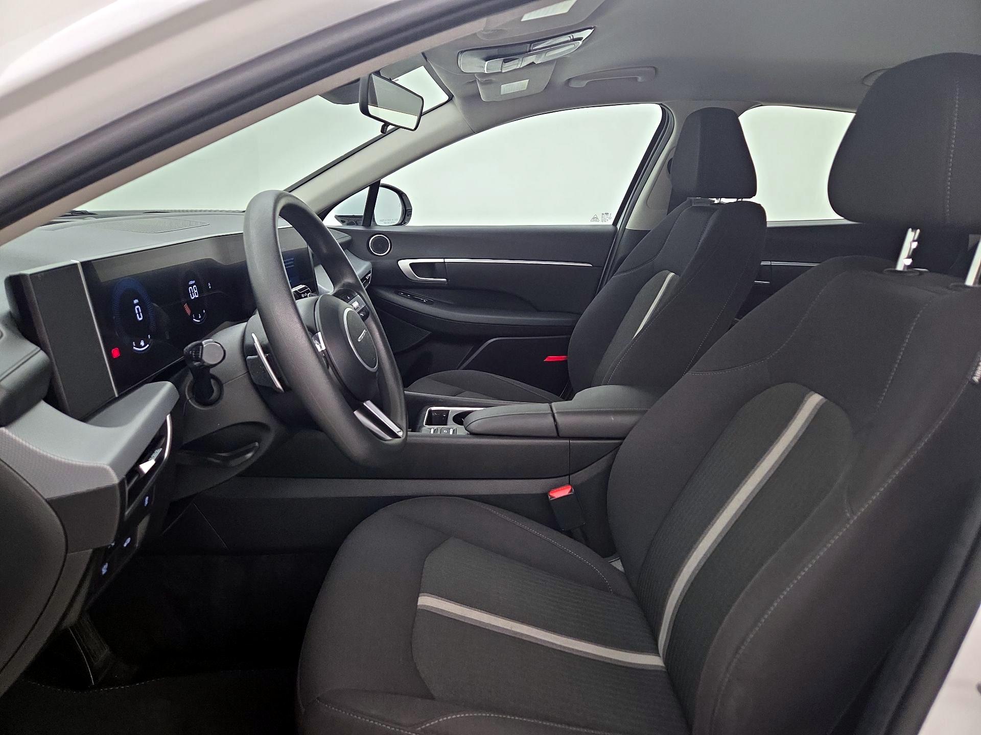 Thumbnail: 2025 Hyundai Sonata - 11