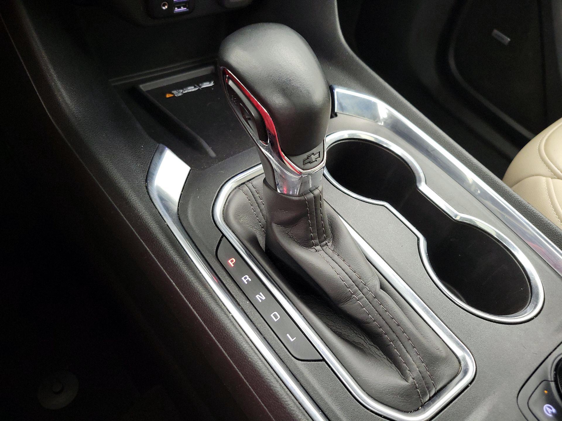 Thumbnail: 2023 Chevrolet Traverse - 18