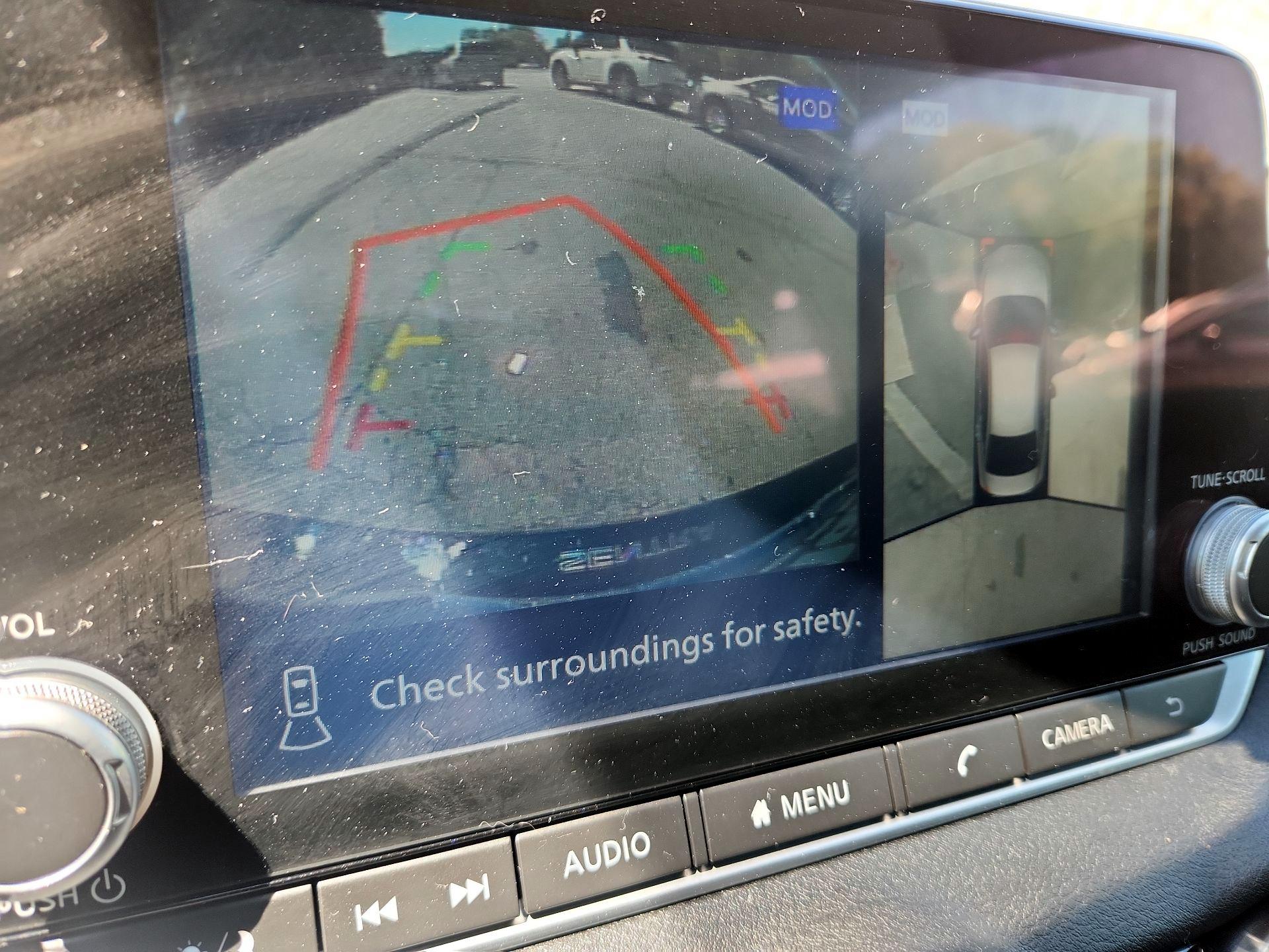 Thumbnail: 2023 Nissan Sentra - 14