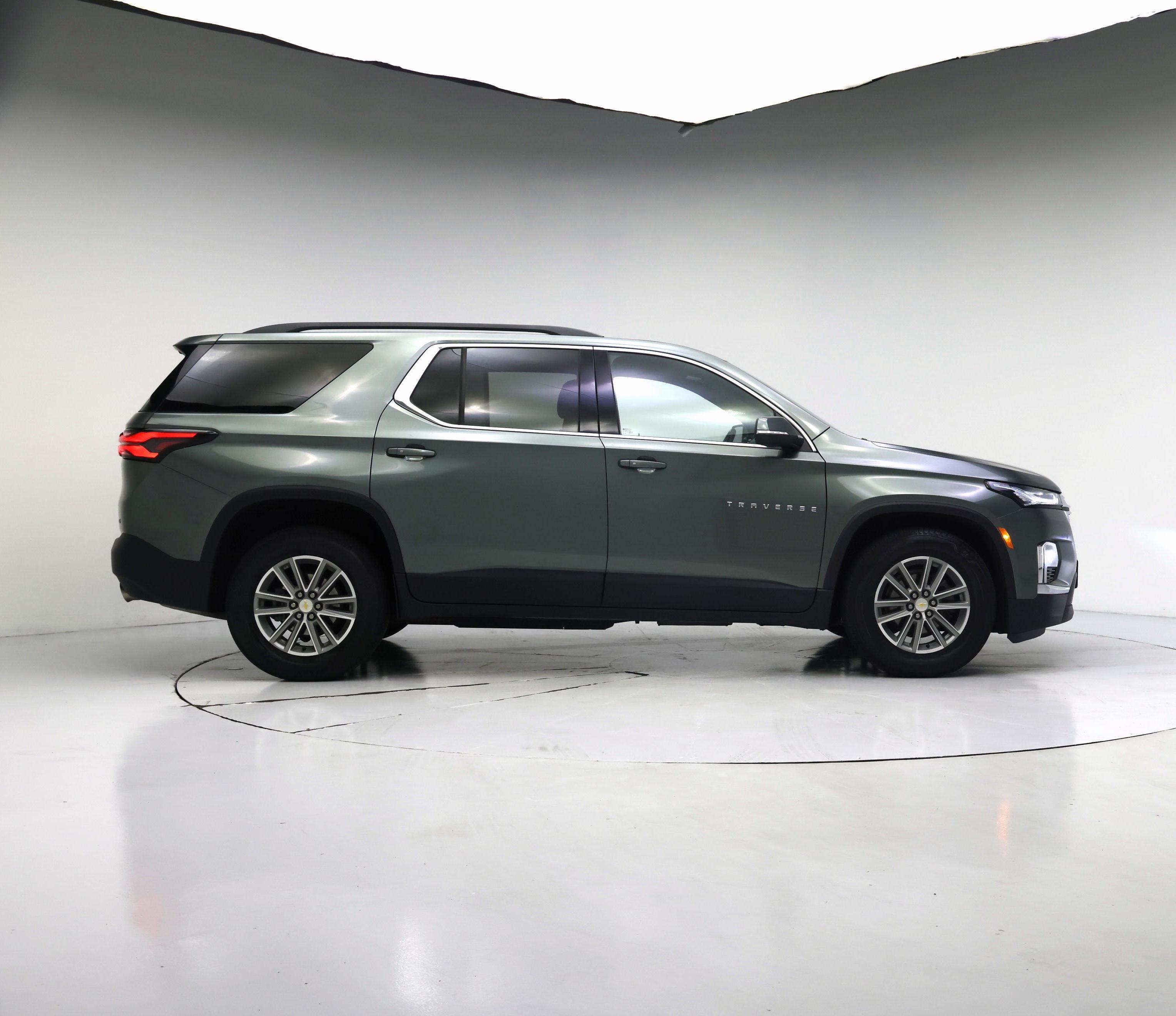 Thumbnail: 2023 Chevrolet Traverse - 7