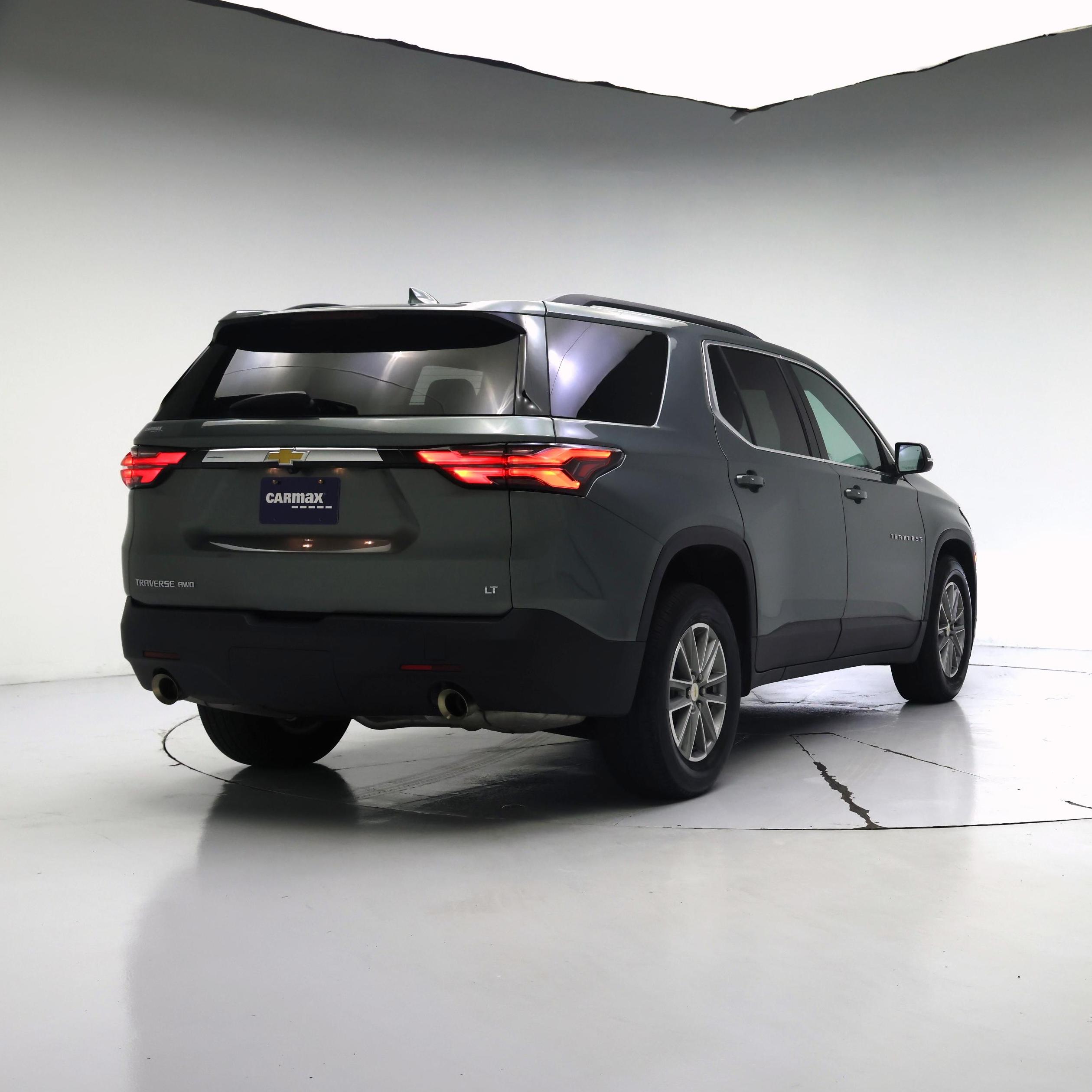 Thumbnail: 2023 Chevrolet Traverse - 8