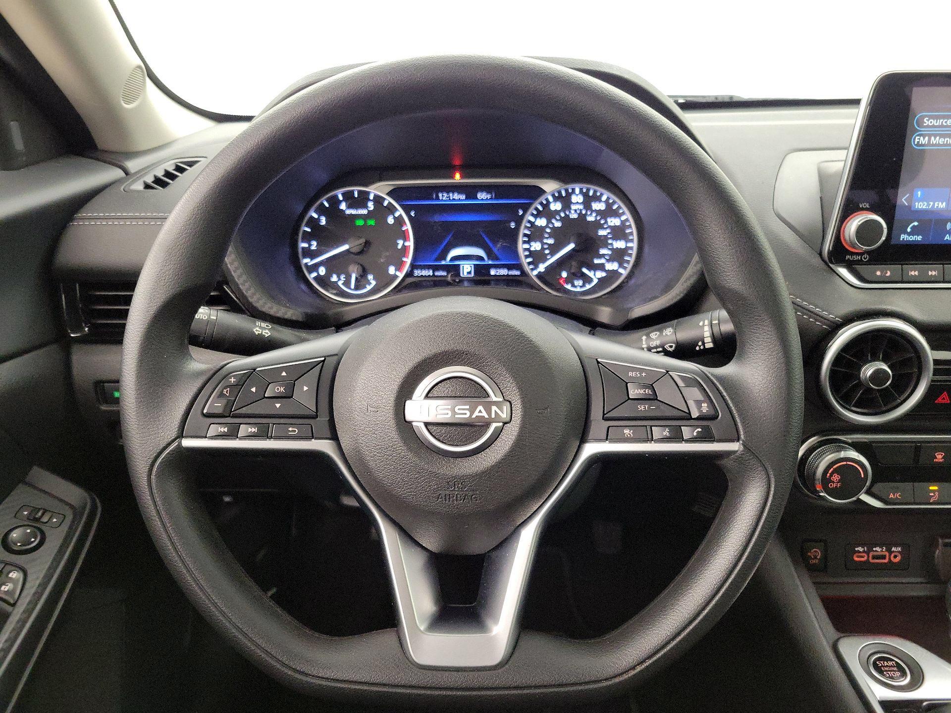 Thumbnail: 2024 Nissan Sentra - 10