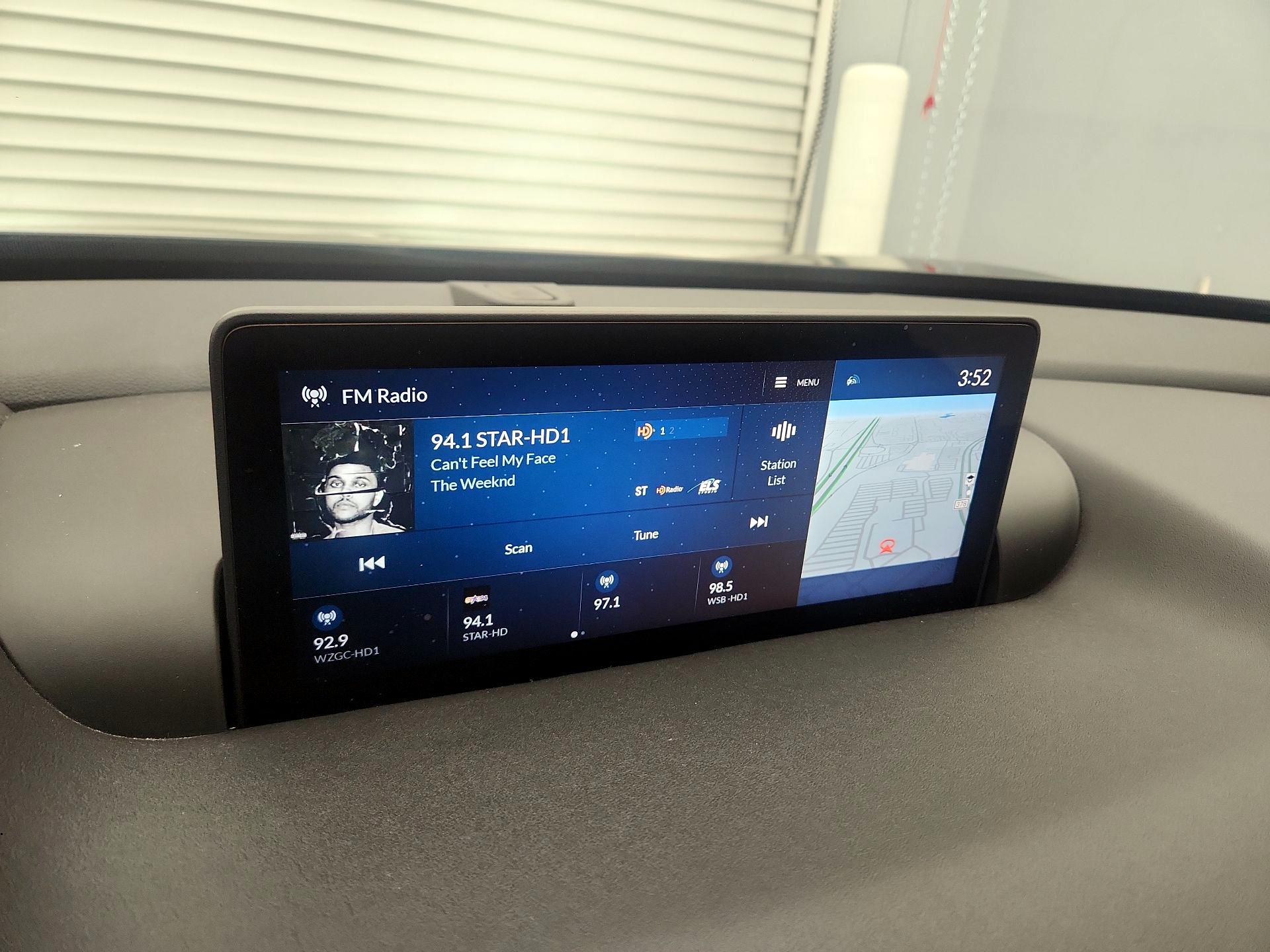 Thumbnail: 2023 Acura TLX - 16