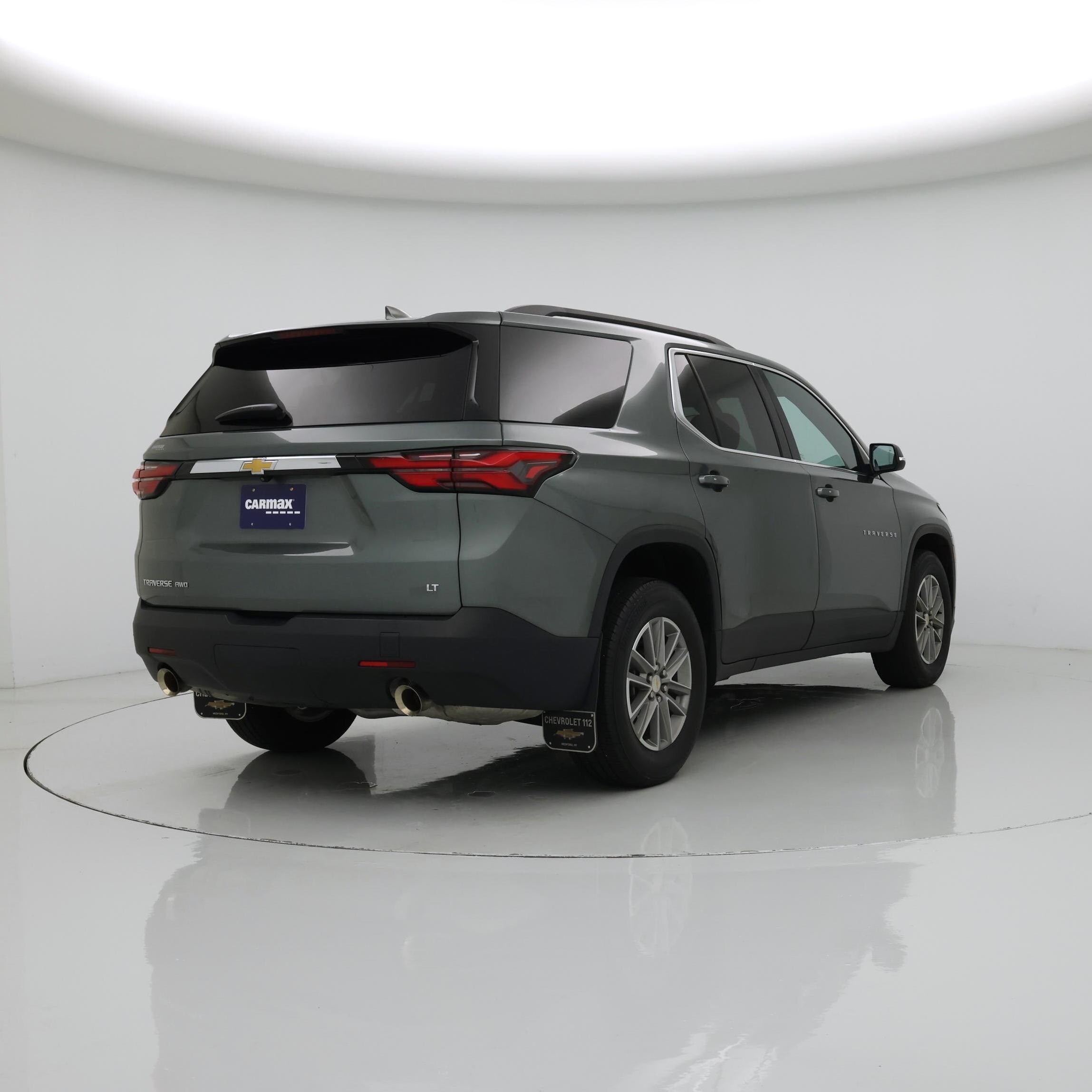 Thumbnail: 2023 Chevrolet Traverse - 8