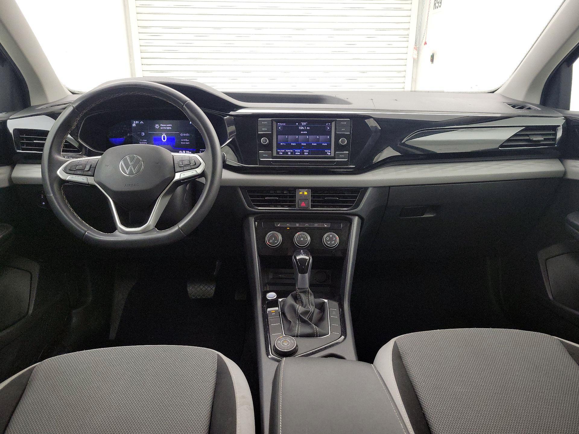 Thumbnail: 2023 Volkswagen Taos - 9