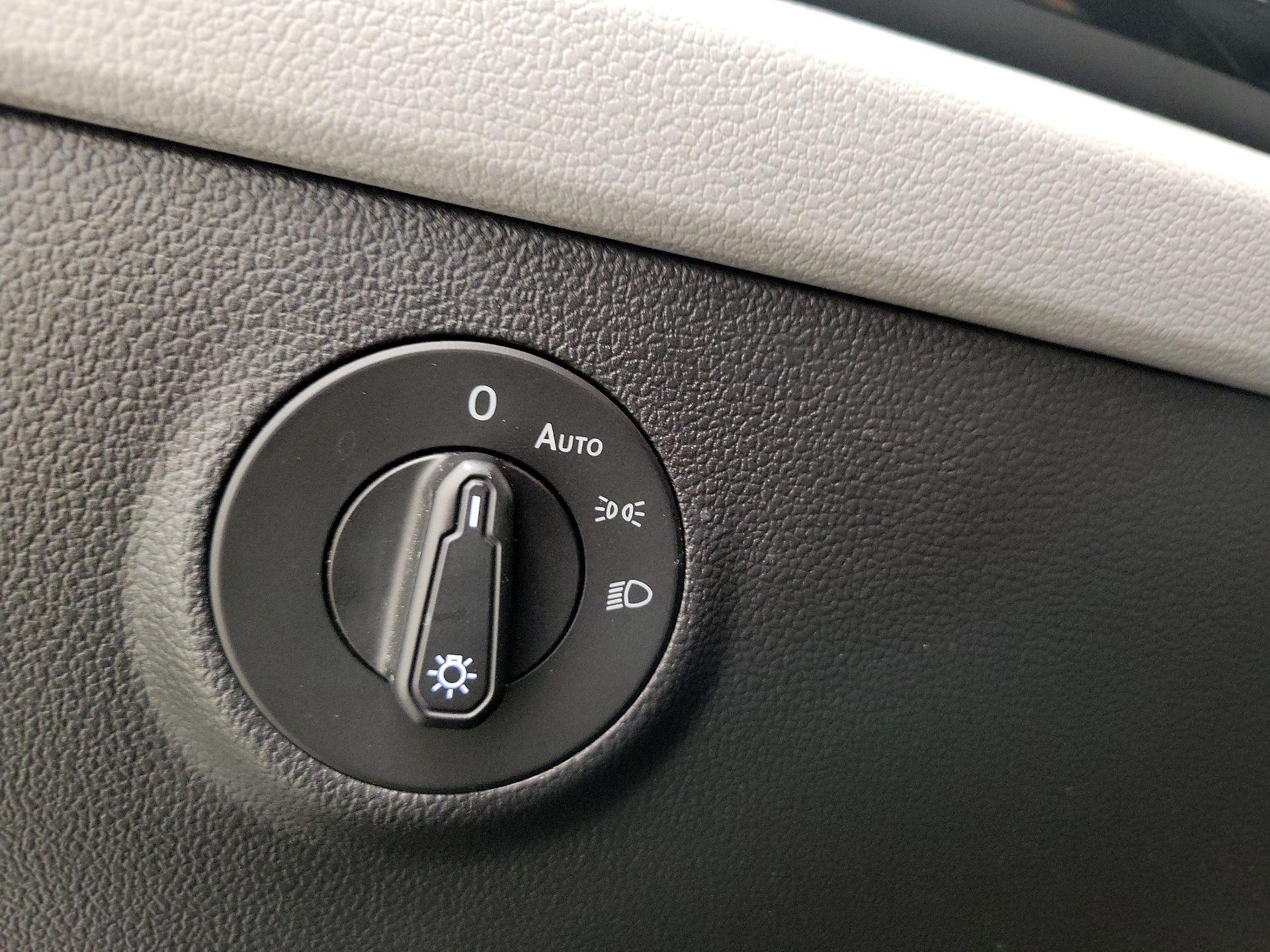 Thumbnail: 2023 Volkswagen Taos - 13