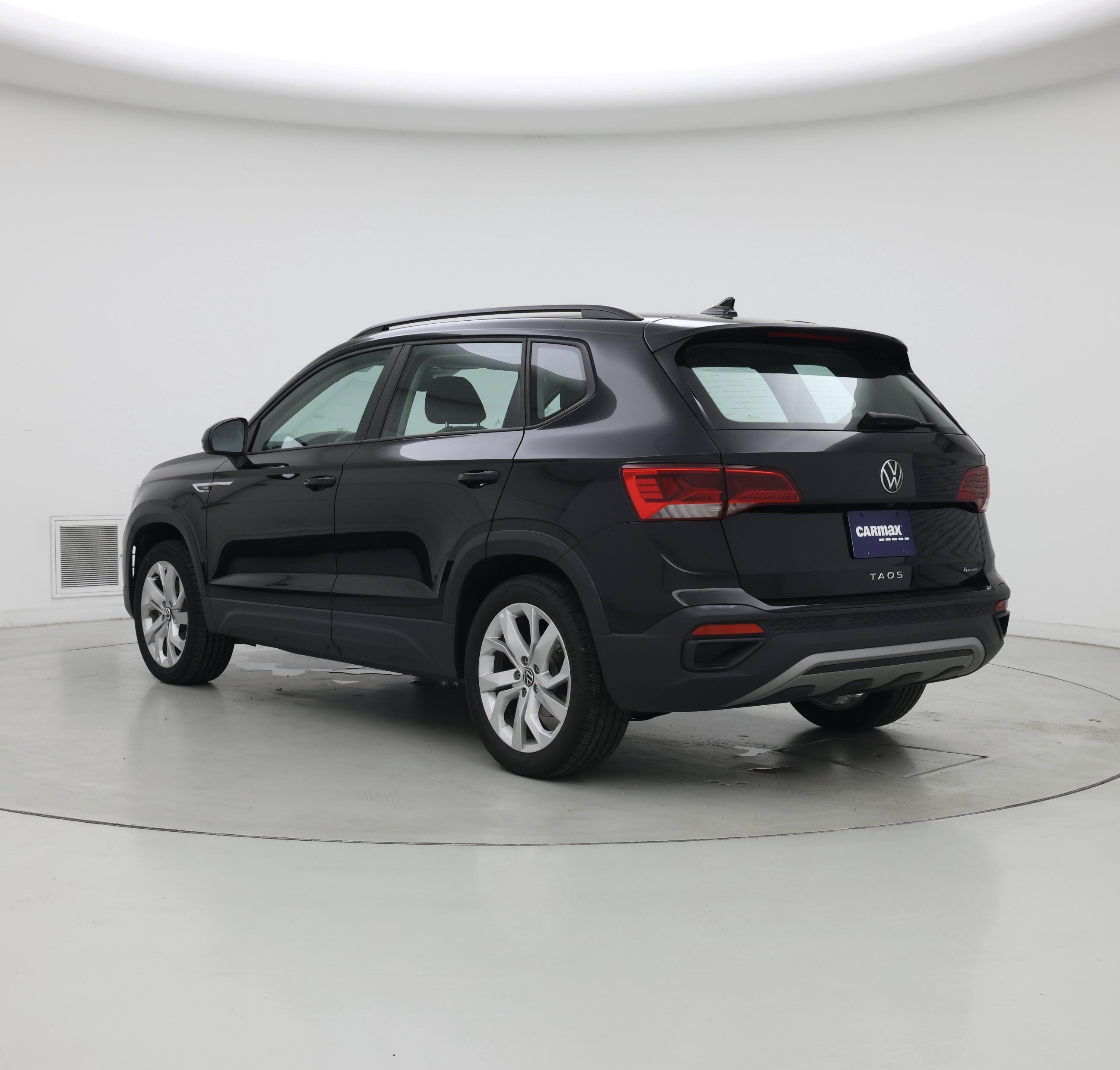 Thumbnail: 2023 Volkswagen Taos - 2