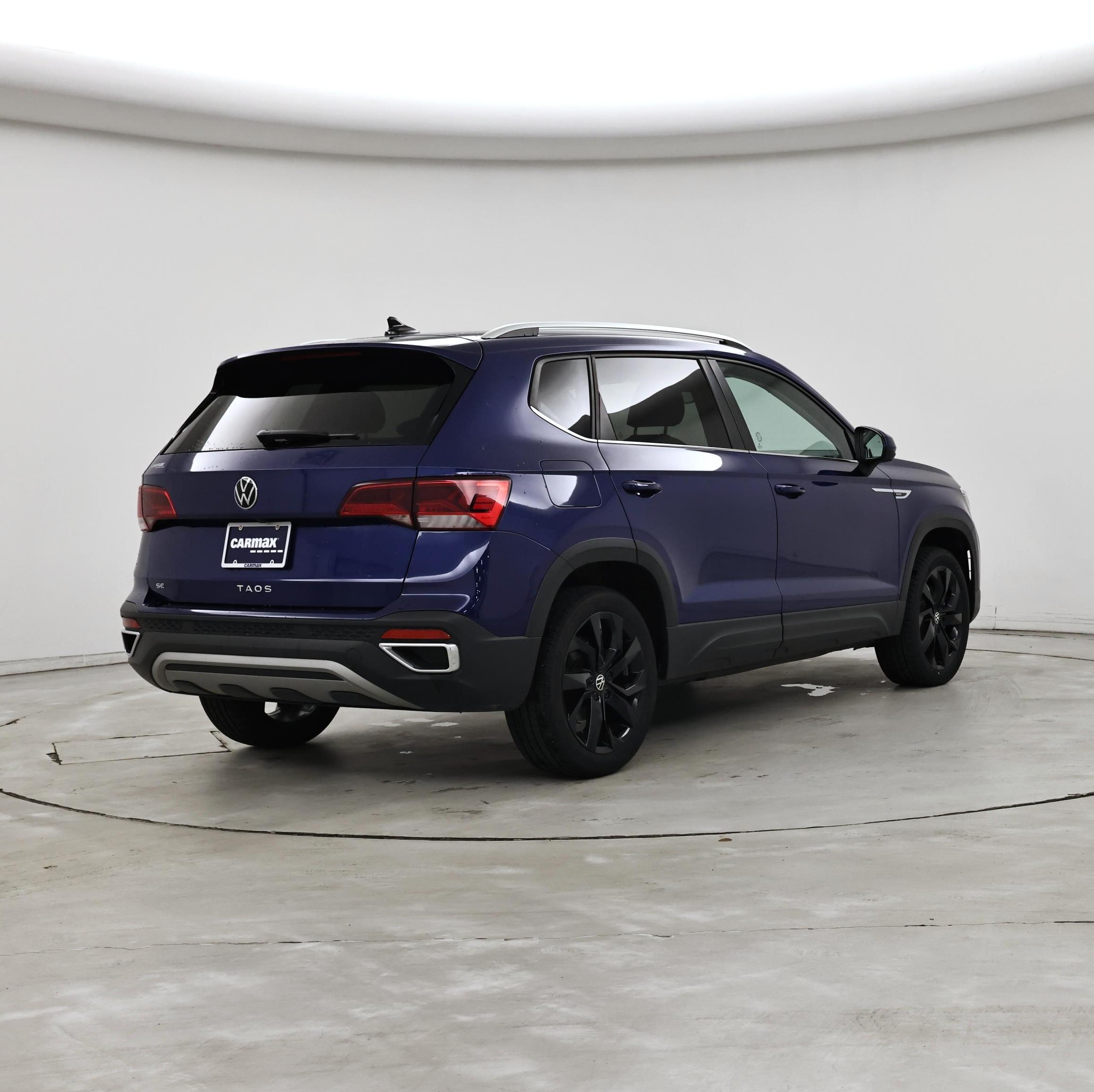 Thumbnail: 2024 Volkswagen Taos - 8