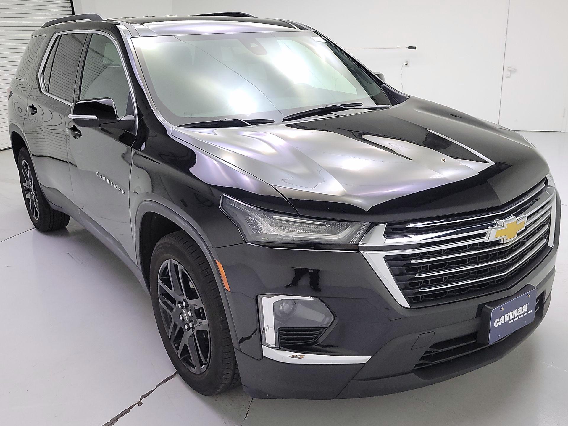 Thumbnail: 2023 Chevrolet Traverse - 1