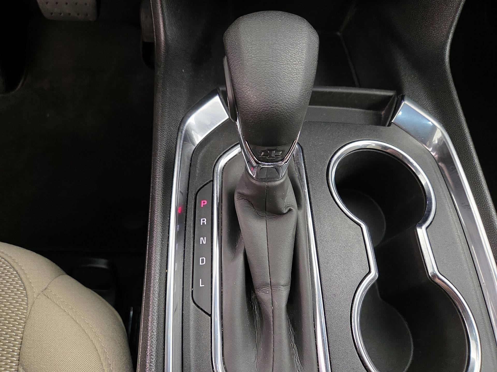 Thumbnail: 2023 Chevrolet Traverse - 17