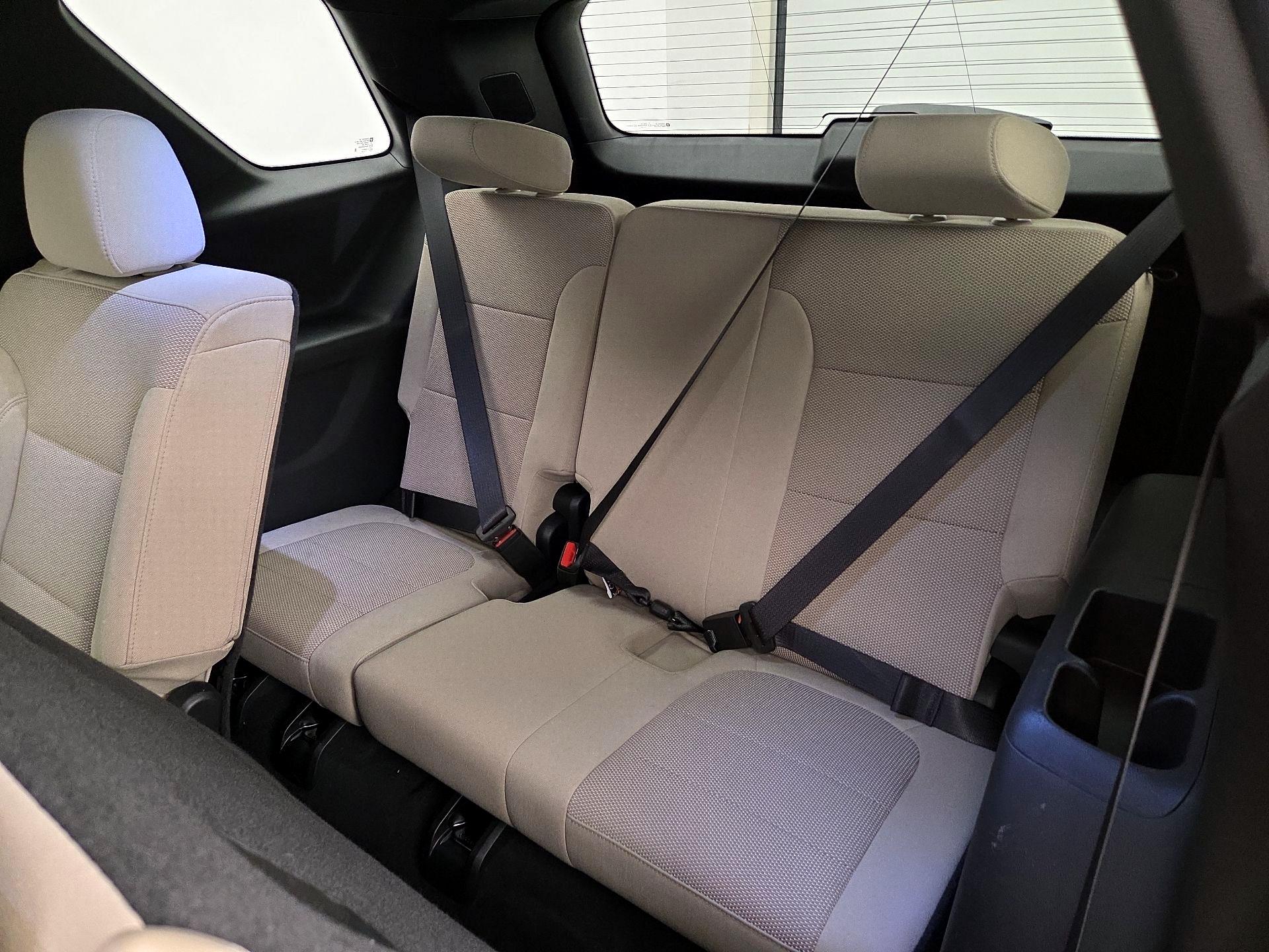 Thumbnail: 2023 Chevrolet Traverse - 20