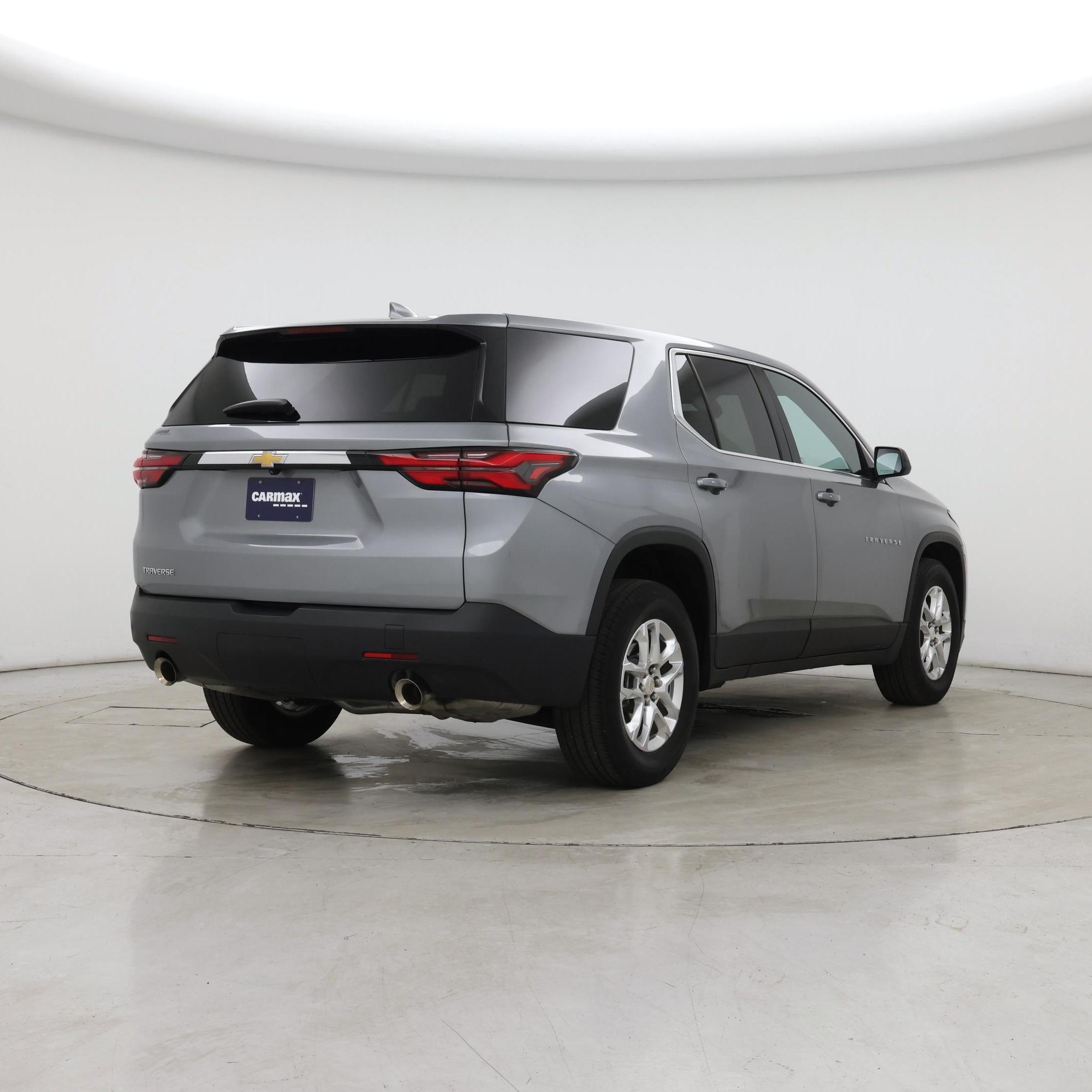 Thumbnail: 2023 Chevrolet Traverse - 8