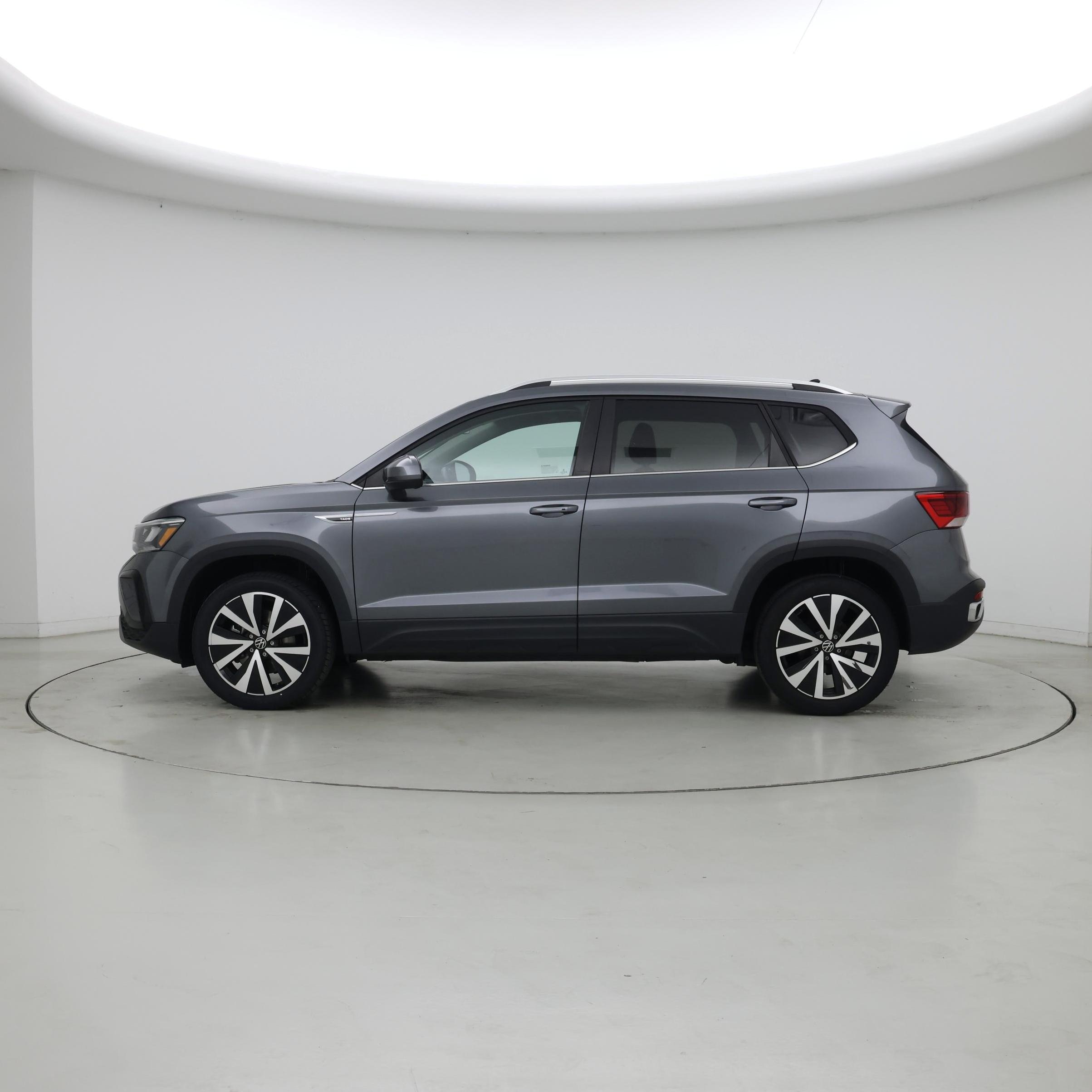 Thumbnail: 2024 Volkswagen Taos - 3