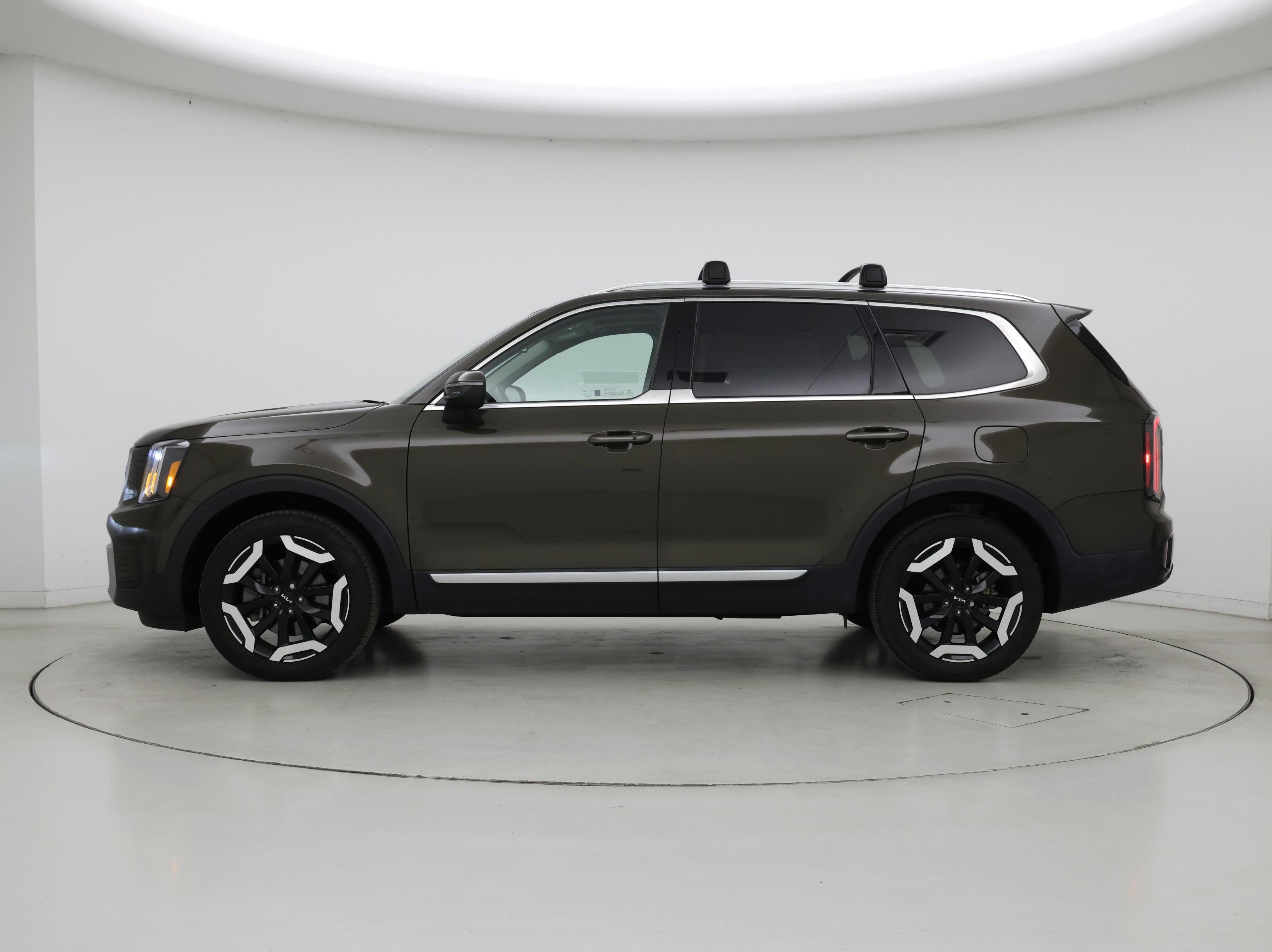 Thumbnail: 2024 Kia Telluride - 3