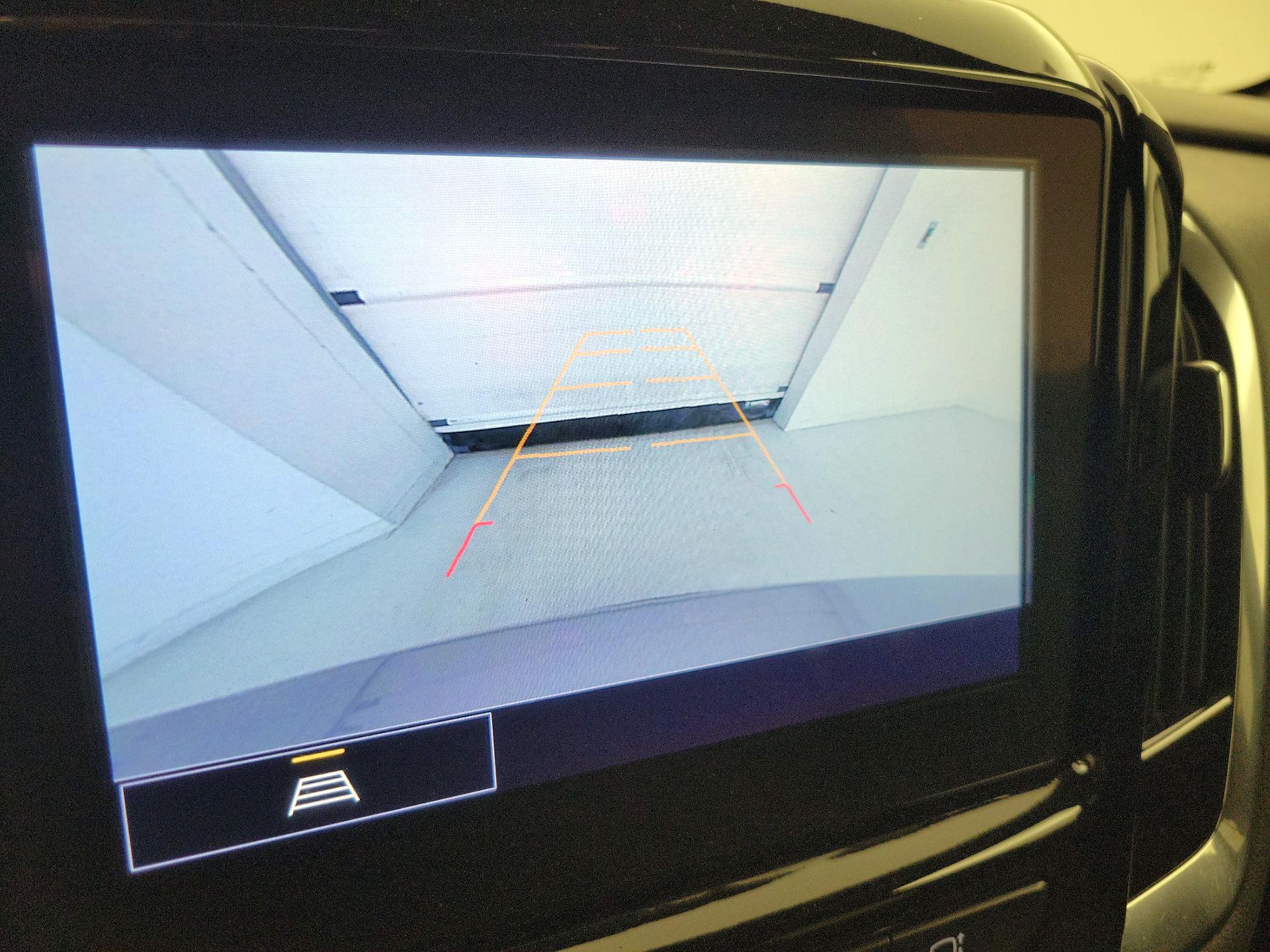 Thumbnail: 2023 Chevrolet Traverse - 14