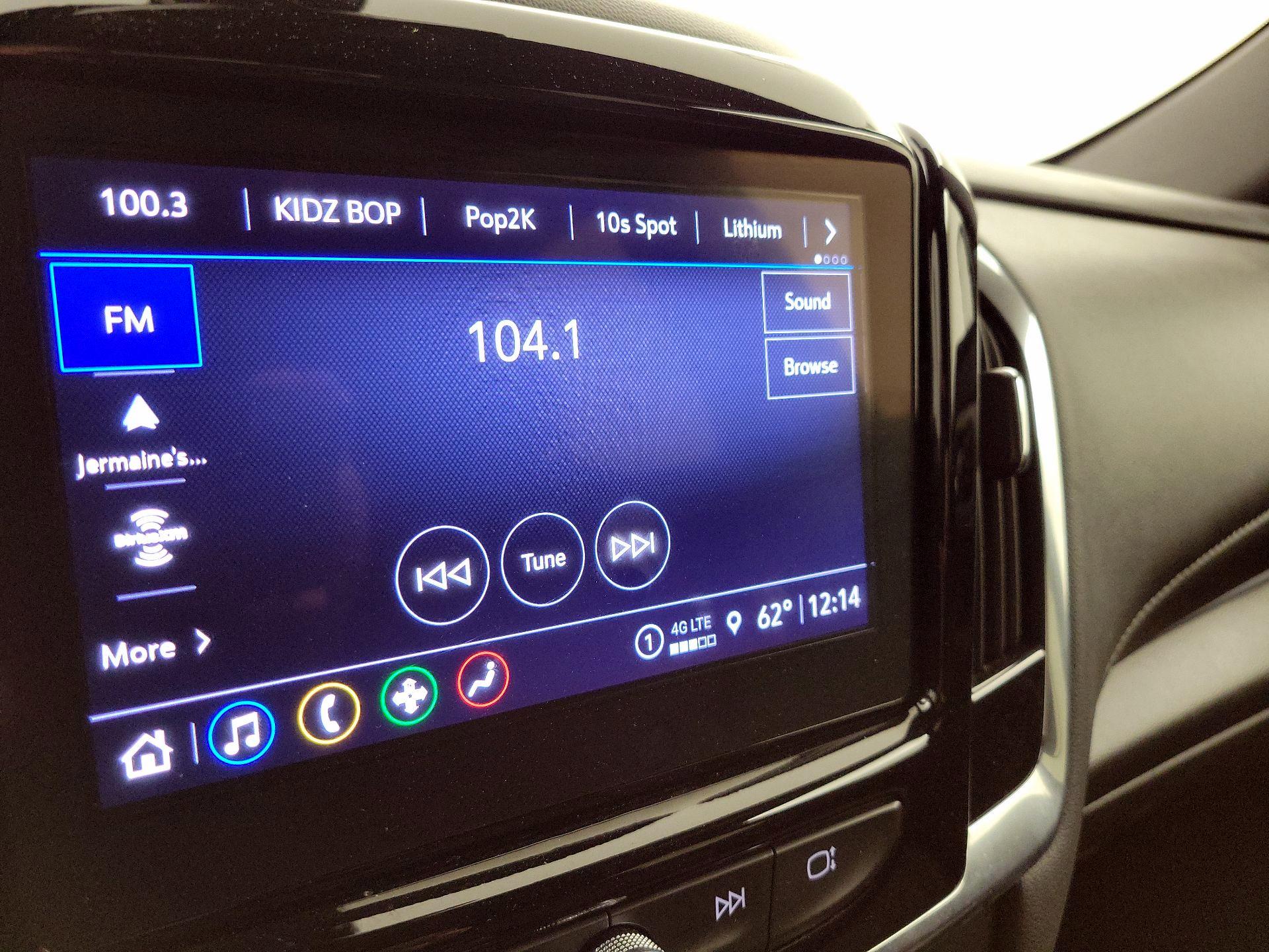 Thumbnail: 2023 Chevrolet Traverse - 15