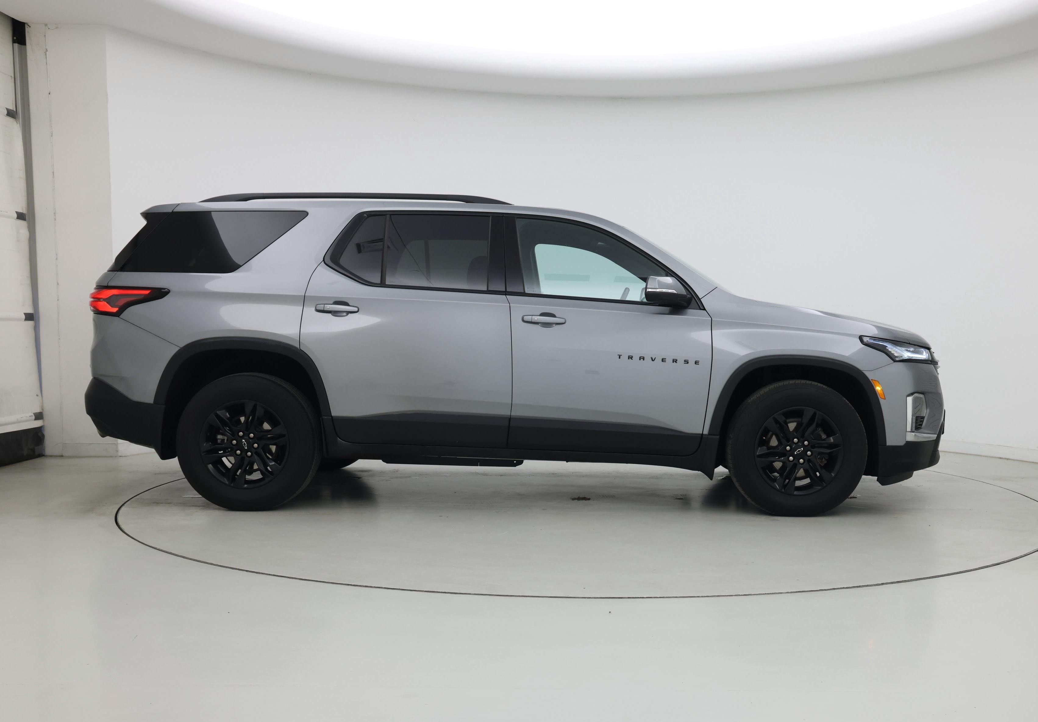 Thumbnail: 2023 Chevrolet Traverse - 7